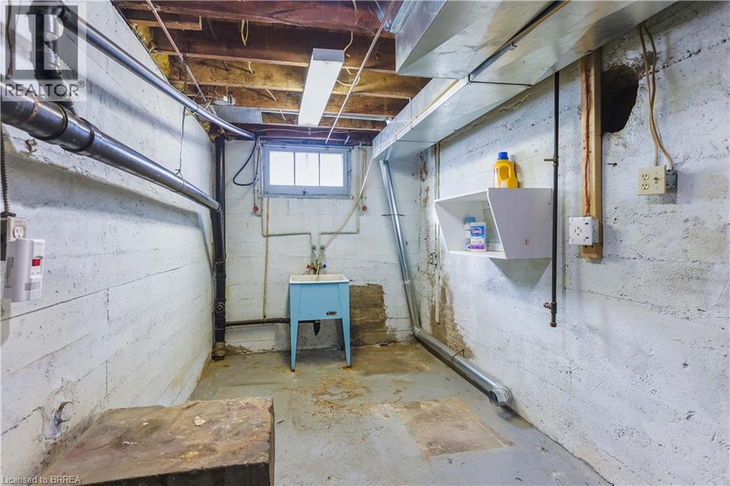 493 St. Paul Avenue, Brantford, Ontario N3R 4P4 - Photo 41 - 40786724