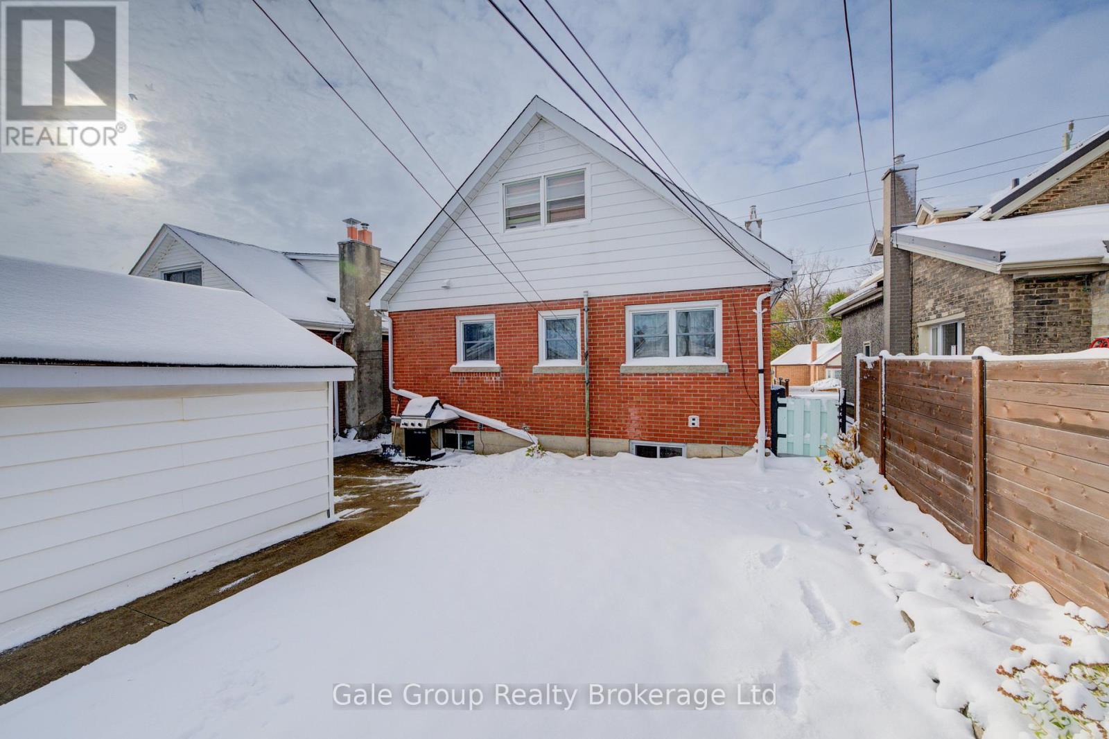 14 Grandview Street, Brantford, Ontario  N3R 1Y4 - Photo 36 - X12535660