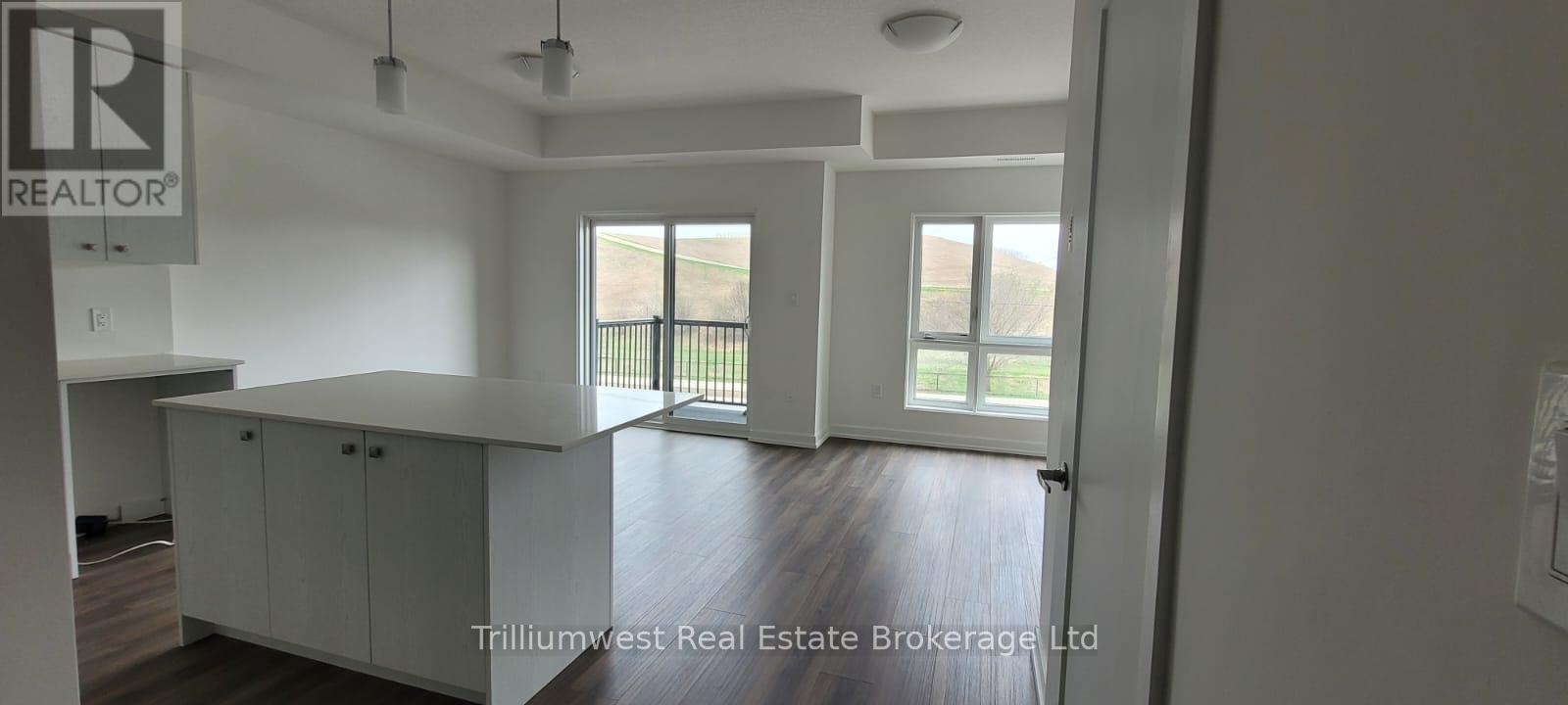 D12 - 10 Palace Street, Kitchener, Ontario  N2E 0J3 - Photo 2 - X12535656