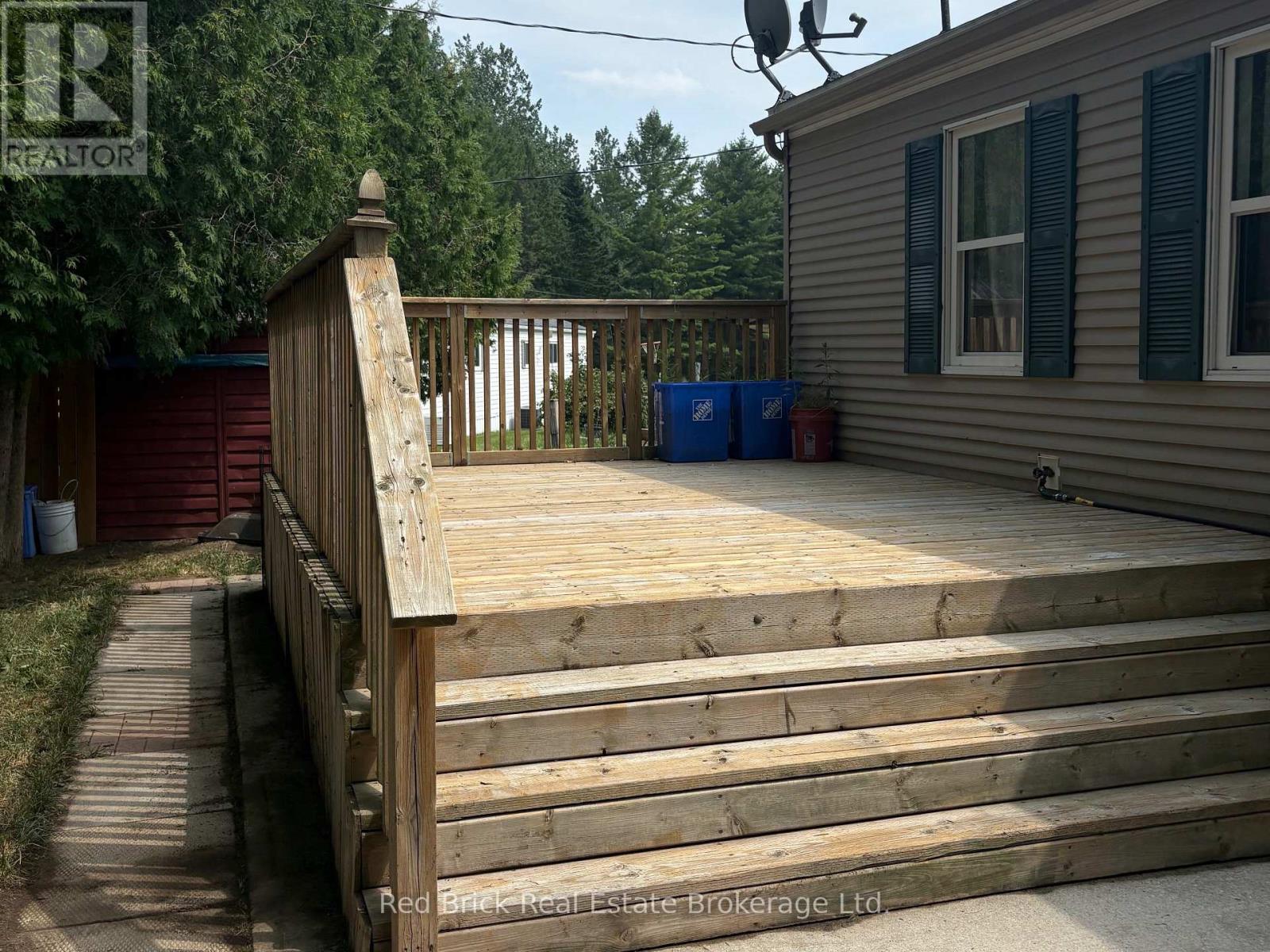 6 Lane Street, Centre Wellington, Ontario  N1M 2W5 - Photo 23 - X12535674