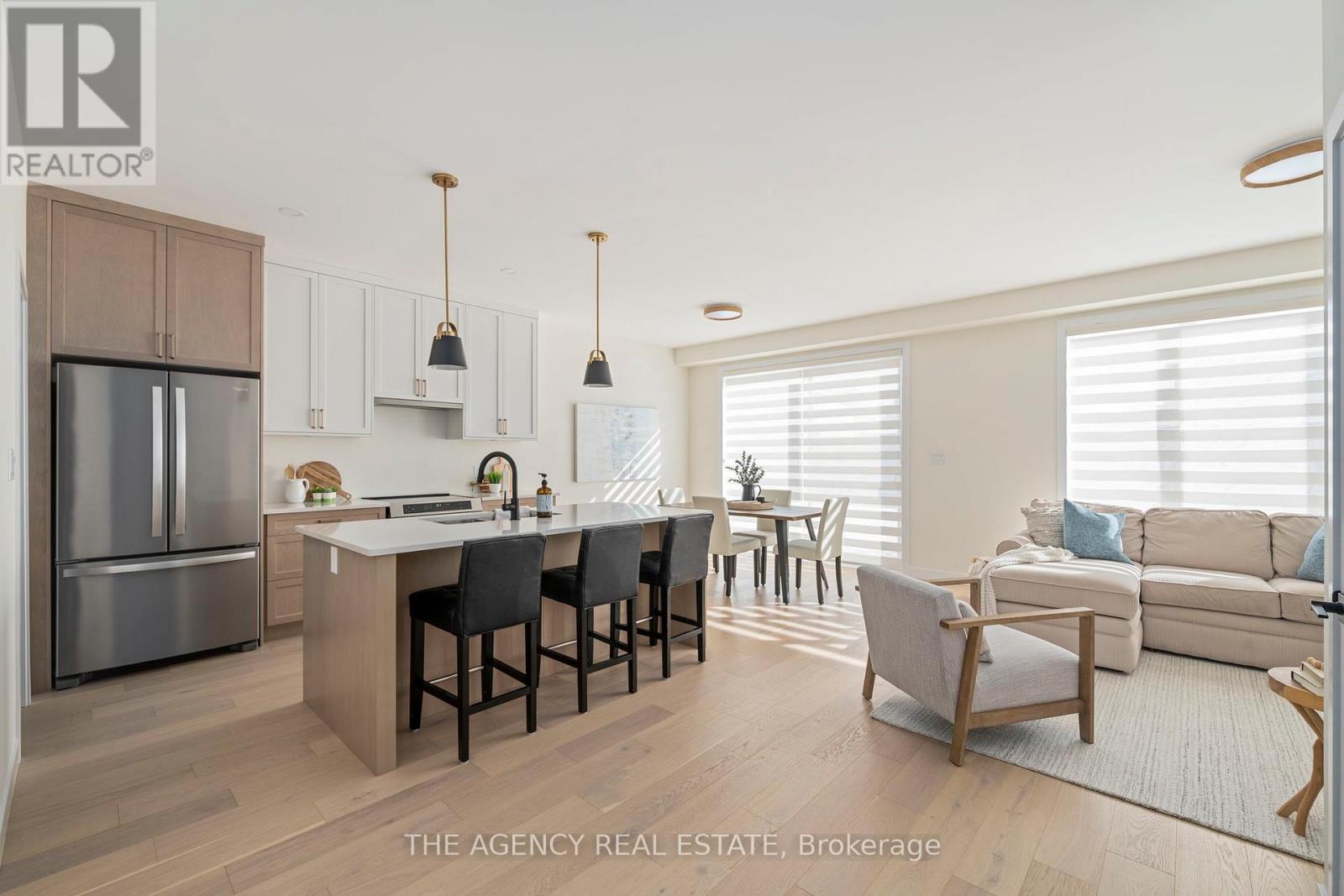 2172 Saddlerock Avenue, London North (North S), Ontario  N6G 3W3 - Photo 3 - X12462106