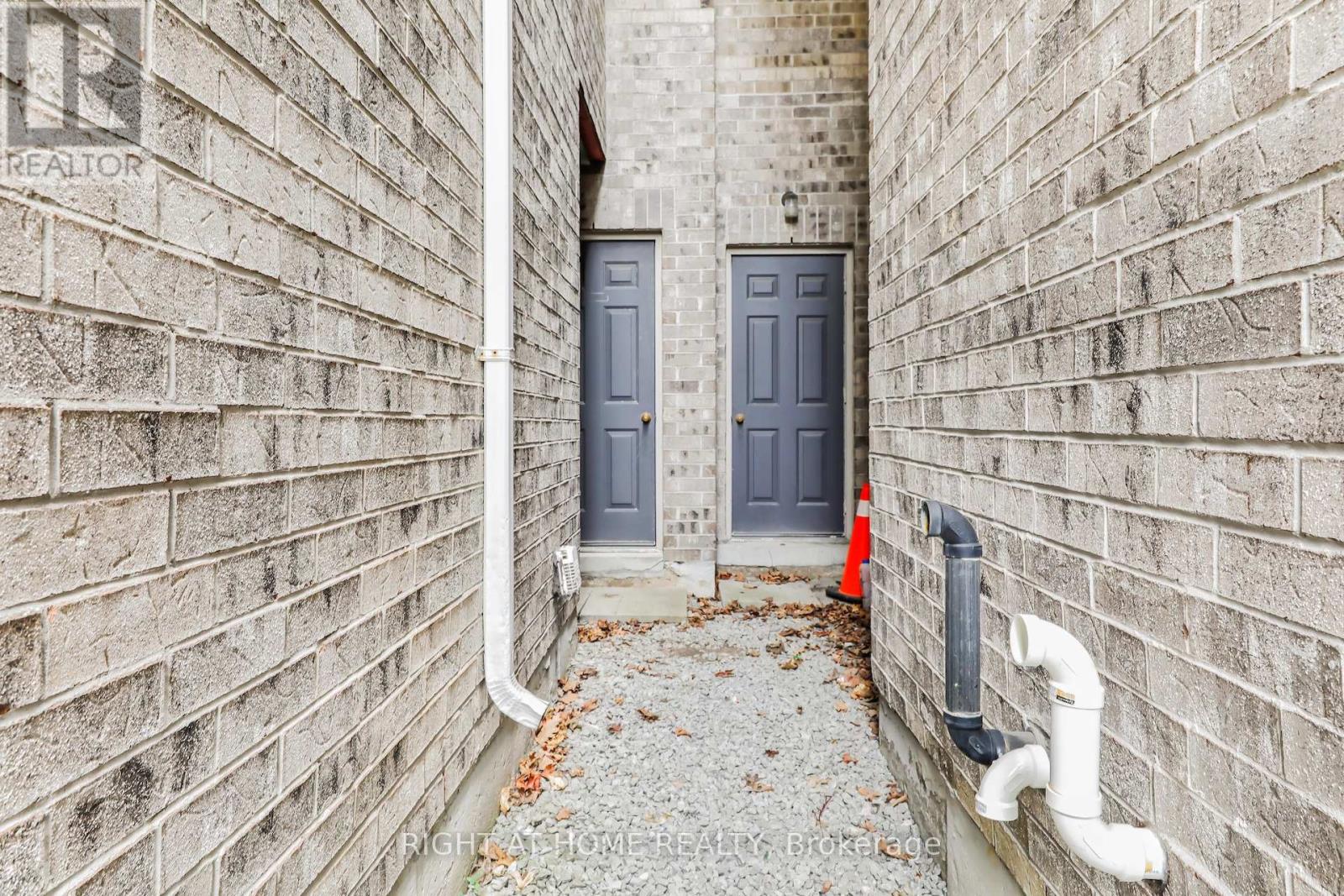 108 King William Crescent, Richmond Hill, Ontario  L4B 4T1 - Photo 37 - N12448559