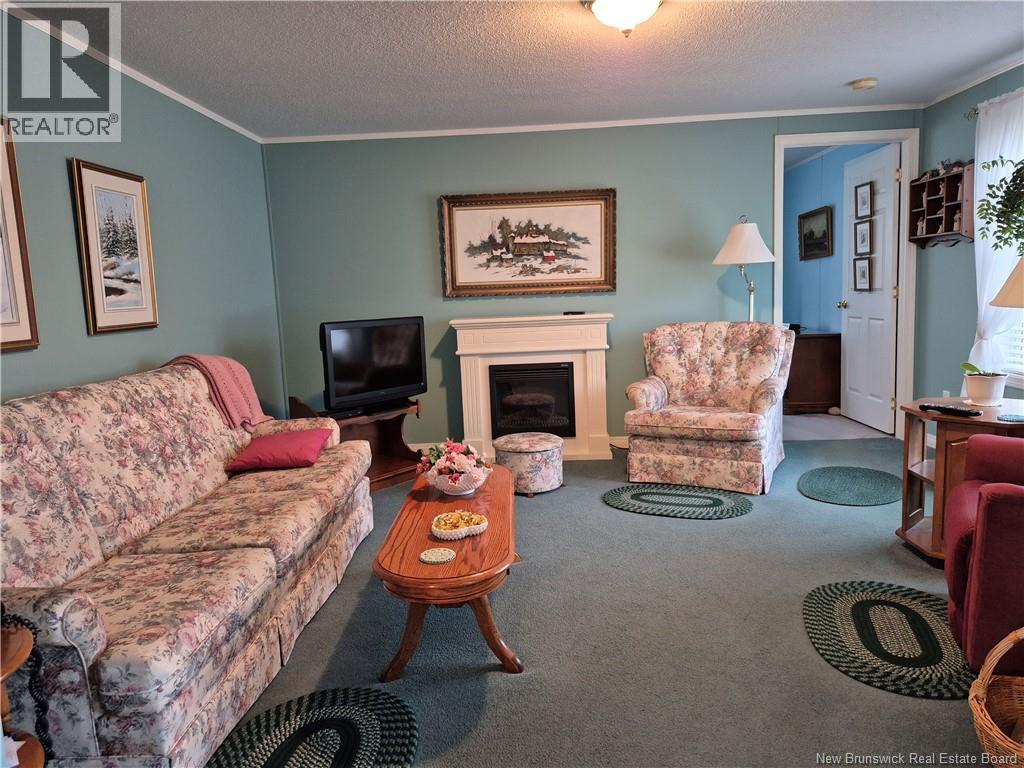 28 Dougnorth Street, Fredericton, New Brunswick  E3G 0H7 - Photo 11 - NB130000