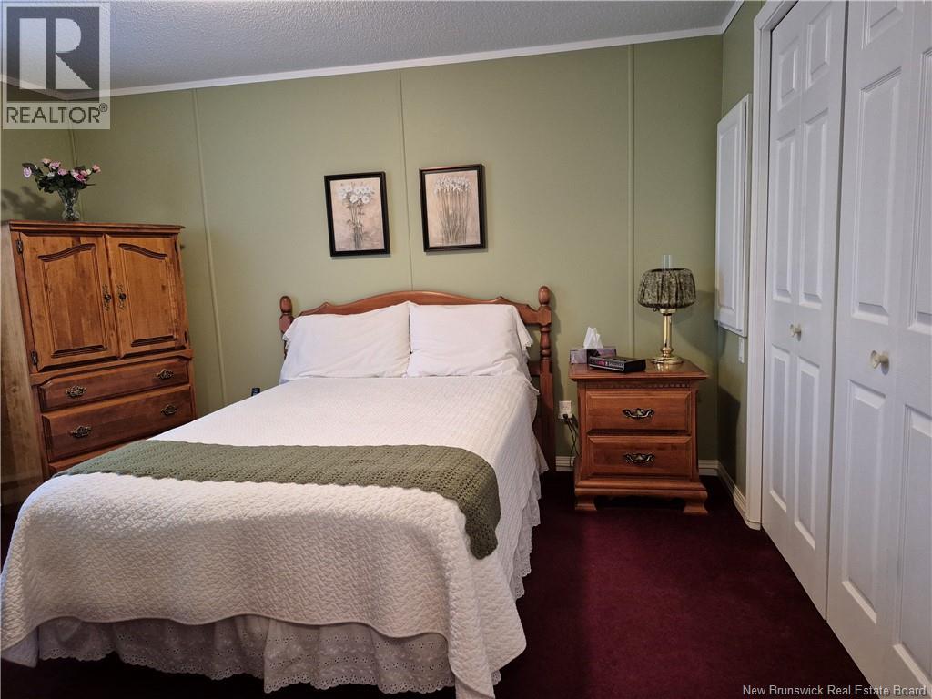 28 Dougnorth Street, Fredericton, New Brunswick  E3G 0H7 - Photo 27 - NB130000