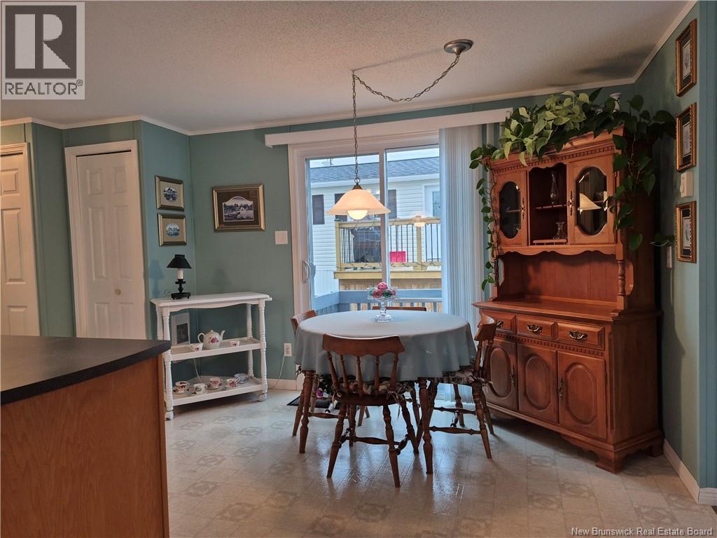 28 Dougnorth Street, Fredericton, New Brunswick  E3G 0H7 - Photo 5 - NB130000