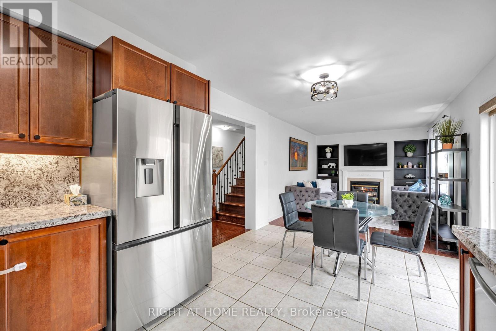 23 Tiller Street, Ajax, Ontario  L1Z 1X8 - Photo 15 - E12519416