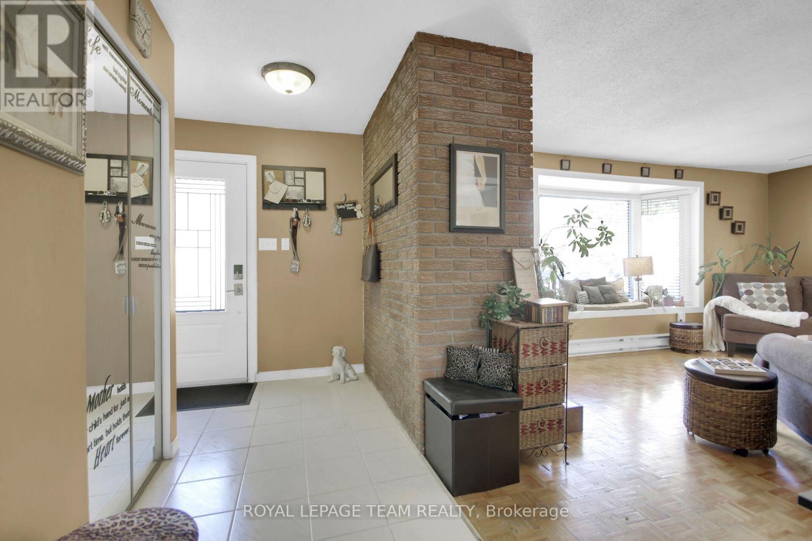 64 Owlshead Road, Ottawa, Ontario  K0A 3P0 - Photo 5 - X12487310