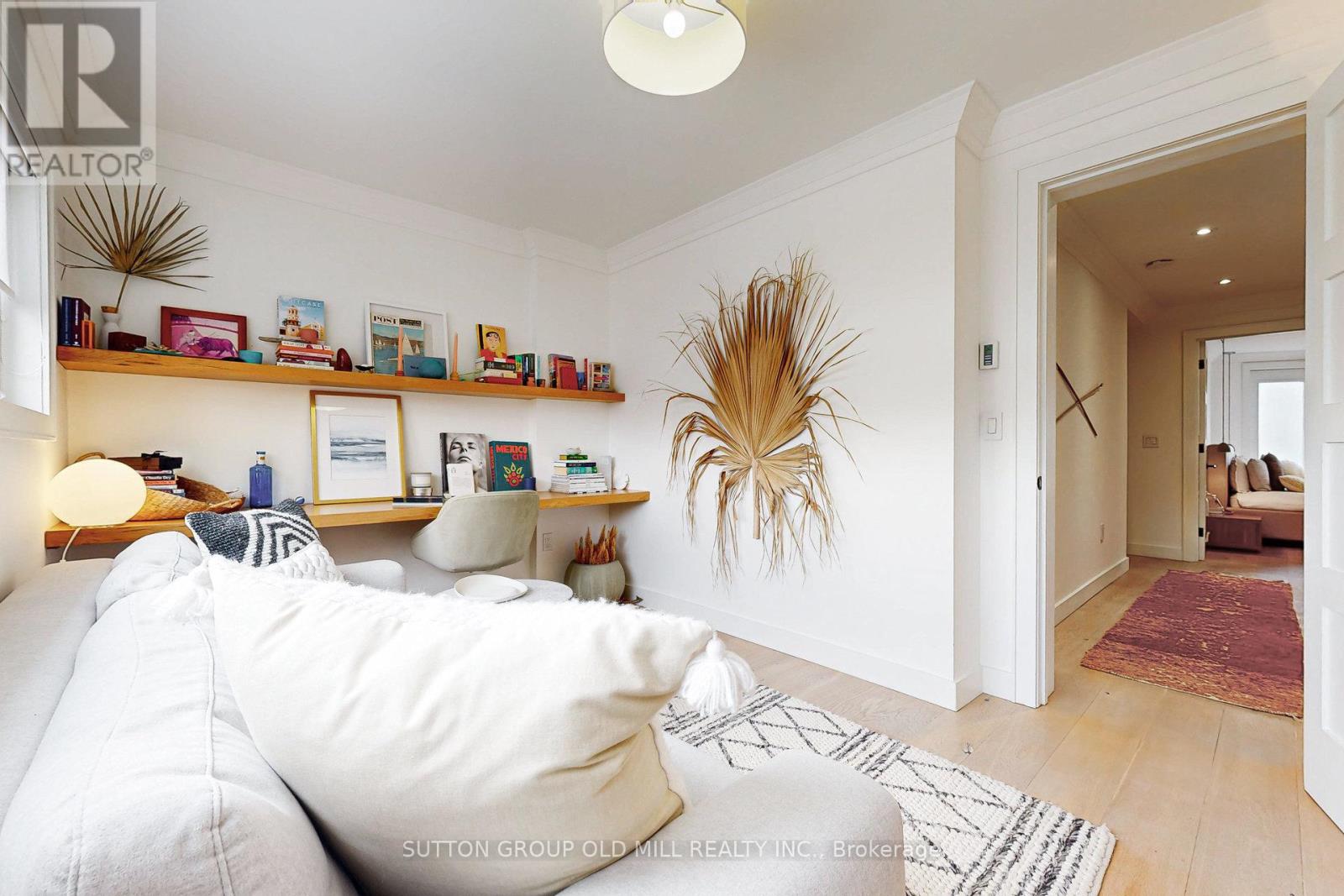 17 Grafton Avenue, Toronto, Ontario  M6R 1C3 - Photo 30 - W12408771