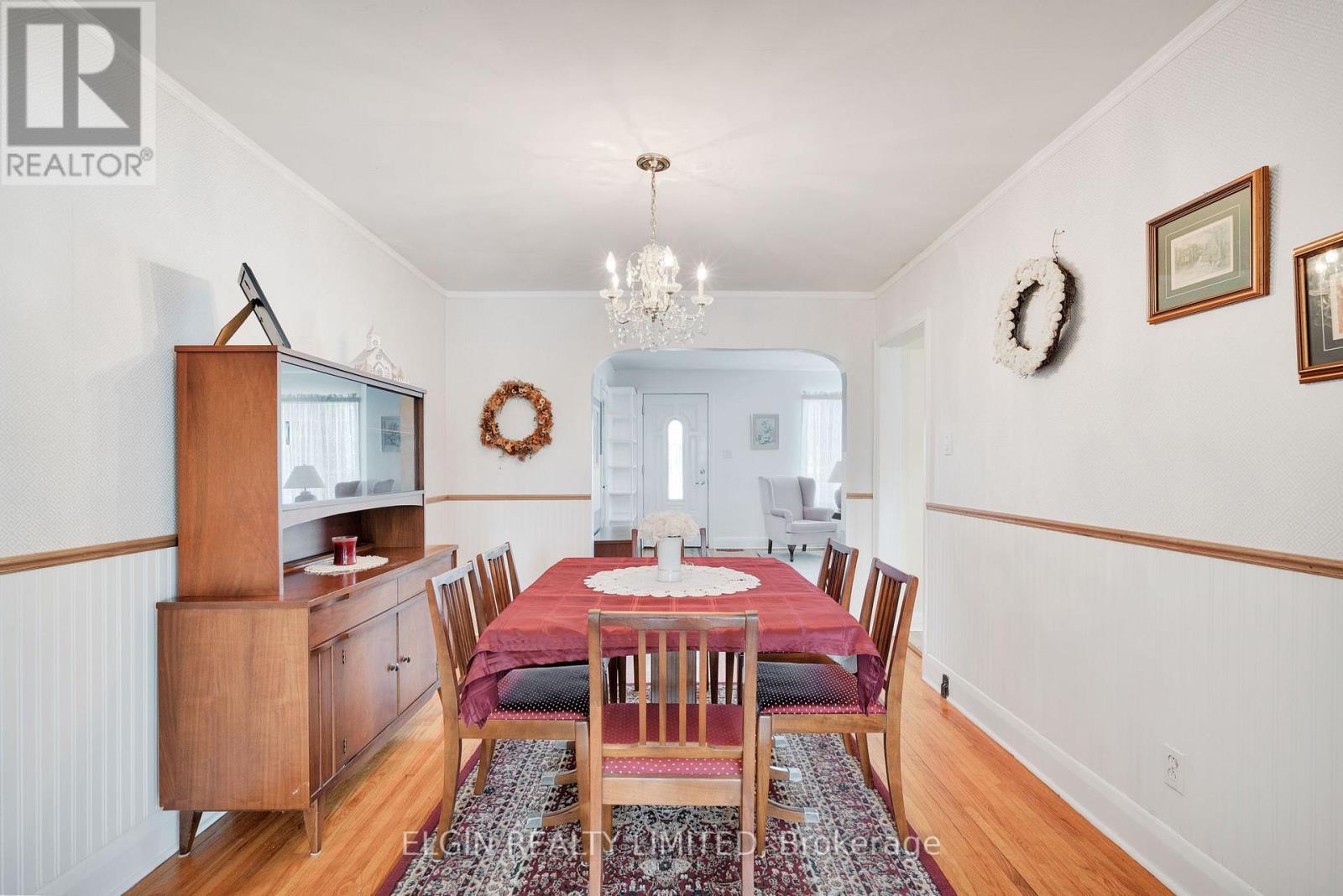 161 Chestnut Street, St. Thomas, Ontario  N5R 2B3 - Photo 12 - X12535672