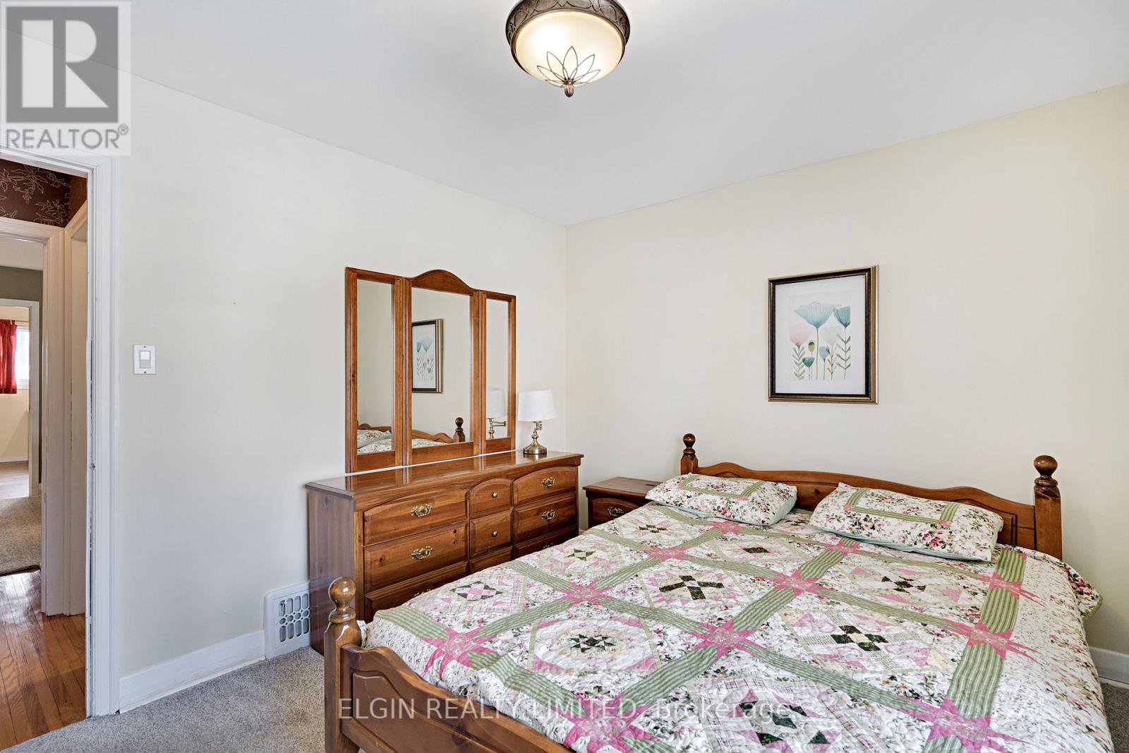 161 Chestnut Street, St. Thomas, Ontario  N5R 2B3 - Photo 24 - X12535672