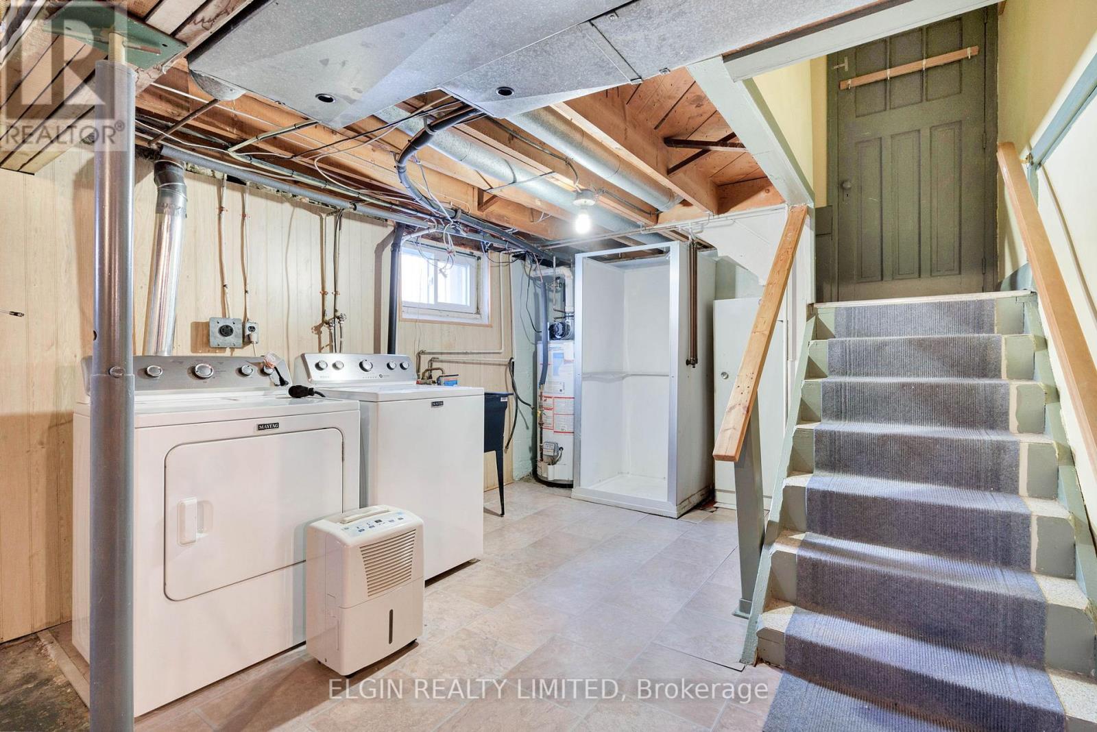 161 Chestnut Street, St. Thomas, Ontario  N5R 2B3 - Photo 30 - X12535672