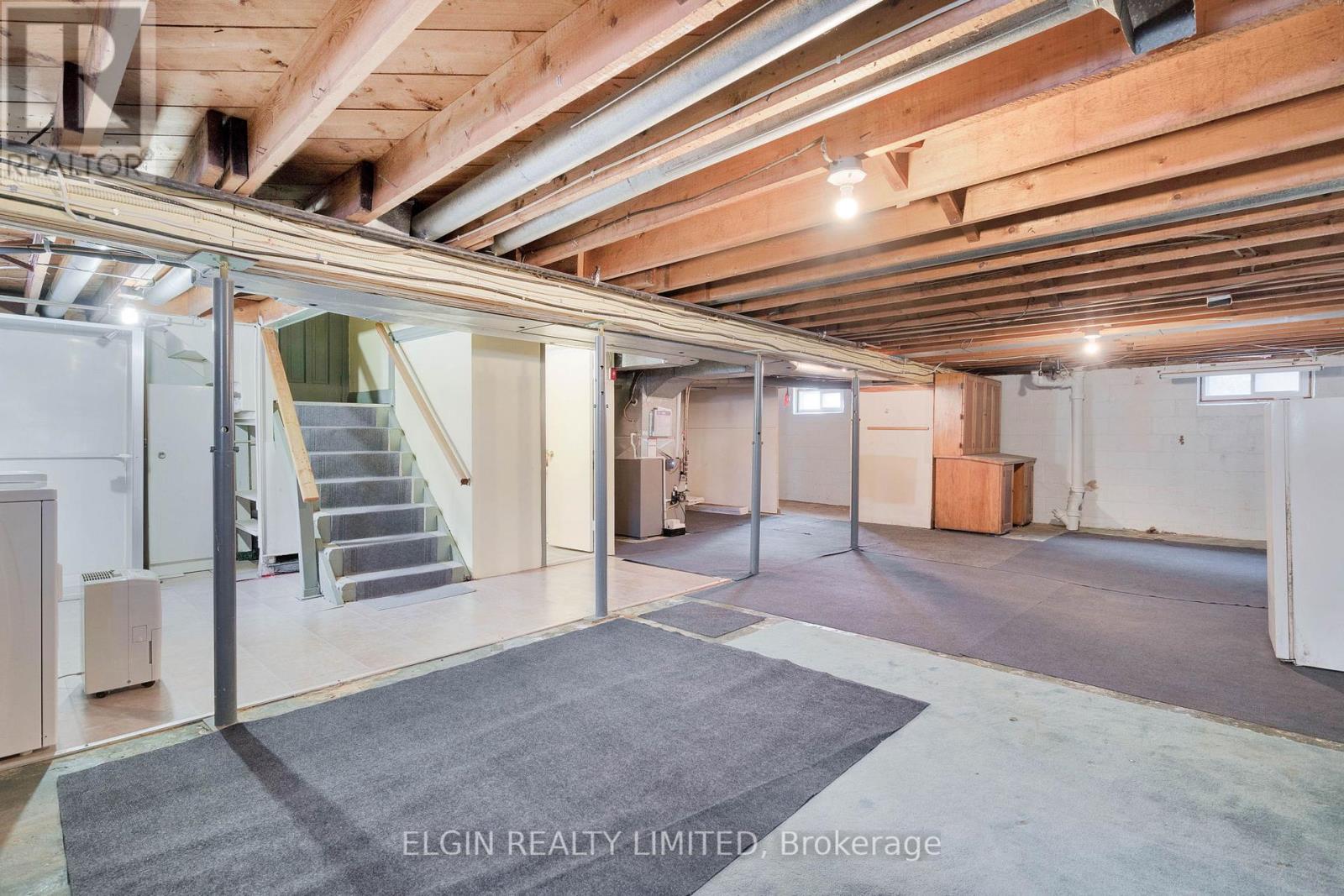 161 Chestnut Street, St. Thomas, Ontario  N5R 2B3 - Photo 31 - X12535672