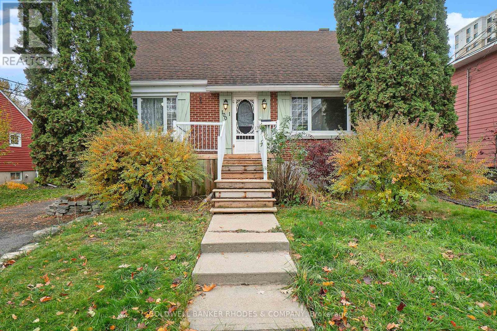 100 PRINCE ALBERT STREET, Ottawa, Ontario