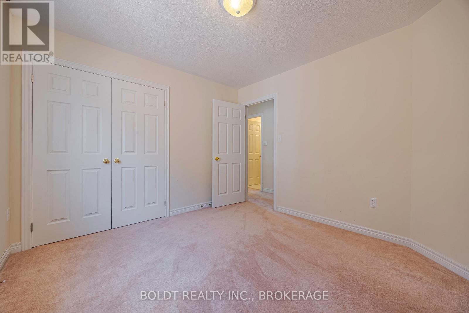 40 Haynes Court, Niagara-On-The-Lake, Ontario  L0S 1J0 - Photo 18 - X12535628