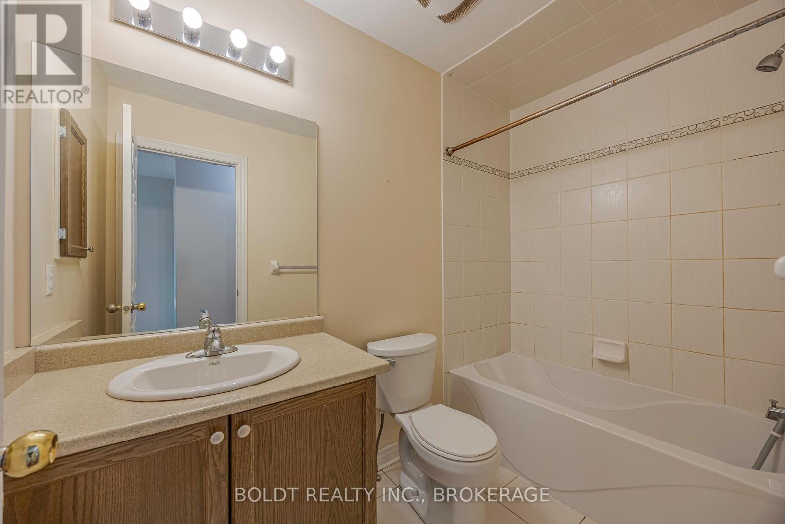 40 Haynes Court, Niagara-On-The-Lake, Ontario  L0S 1J0 - Photo 19 - X12535628