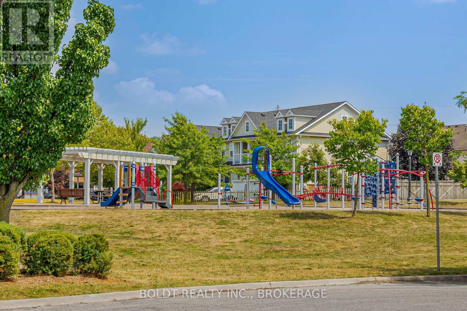 40 Haynes Court, Niagara-On-The-Lake, Ontario  L0S 1J0 - Photo 25 - X12535628