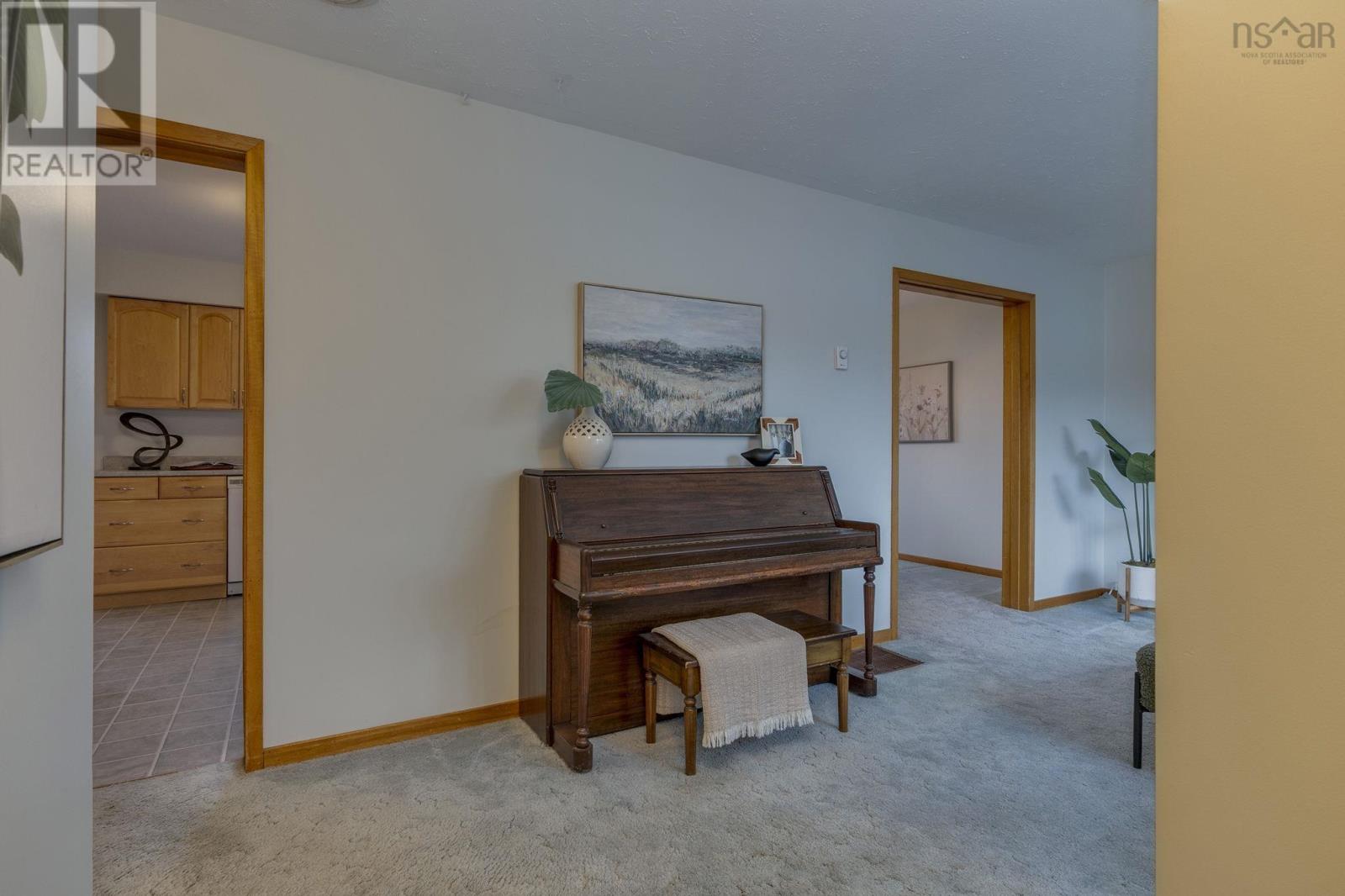 Property at 62 Beaver Bank Cross Road image 4