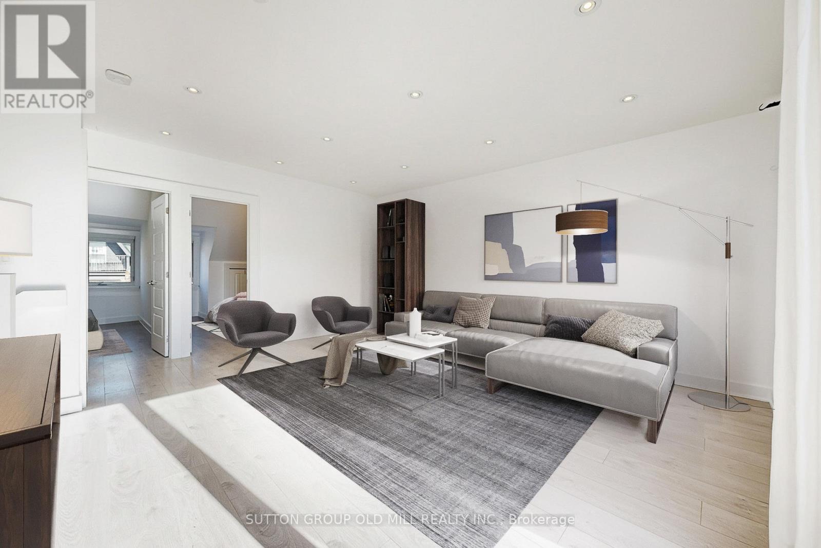 17 Grafton Avenue, Toronto, Ontario  M6R 1C3 - Photo 34 - W12408771