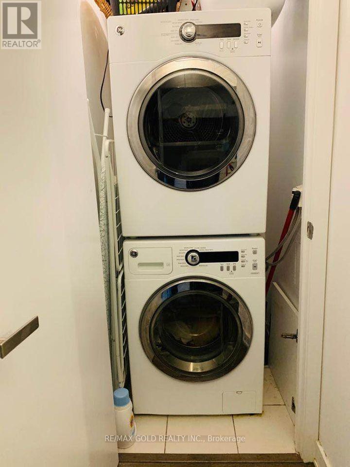 1906 - 55 Regent Park Boulevard, Toronto, Ontario  M5A 0C2 - Photo 11 - C12535618