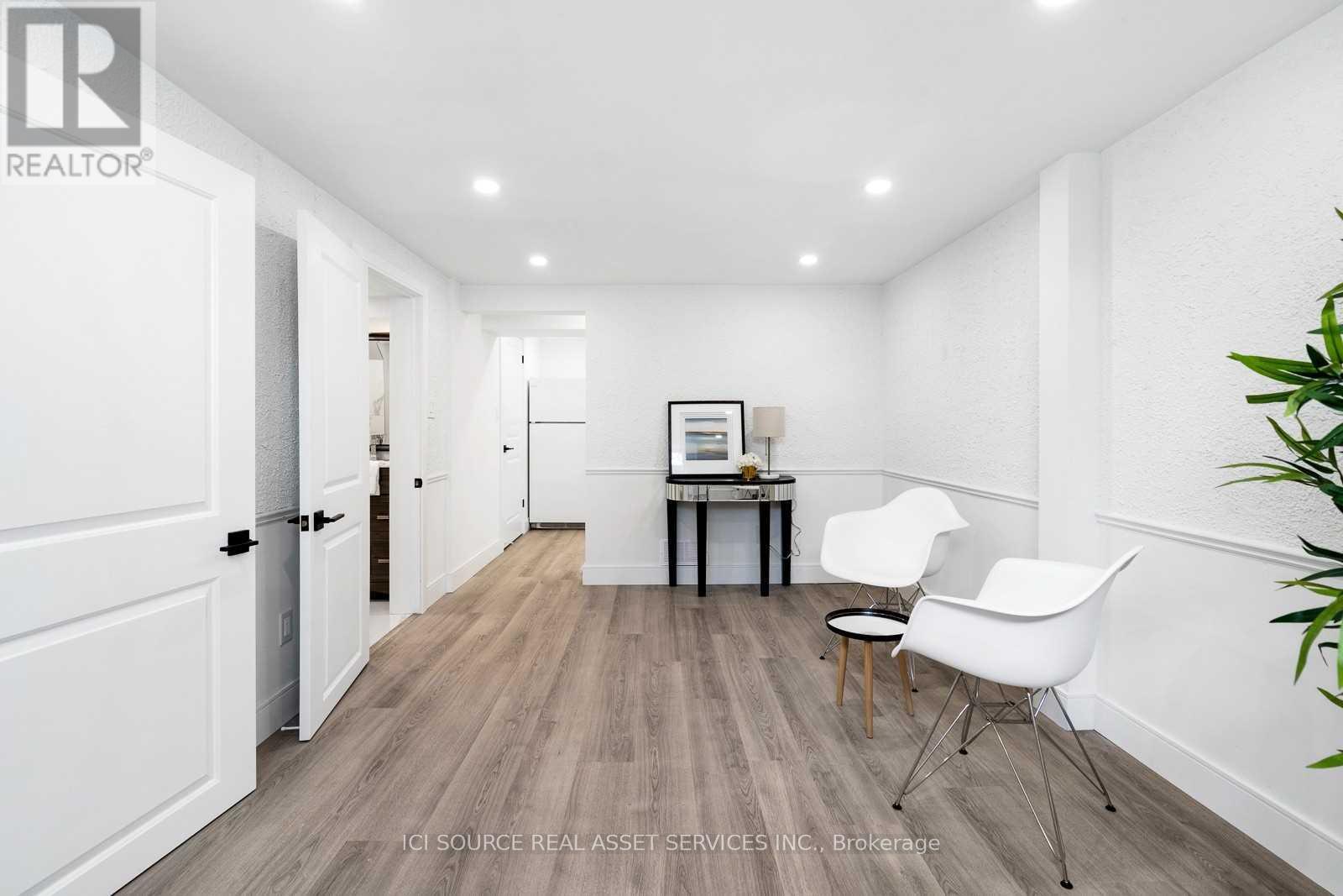 BSMT - 411 ENFIELD ROAD, Burlington, Ontario