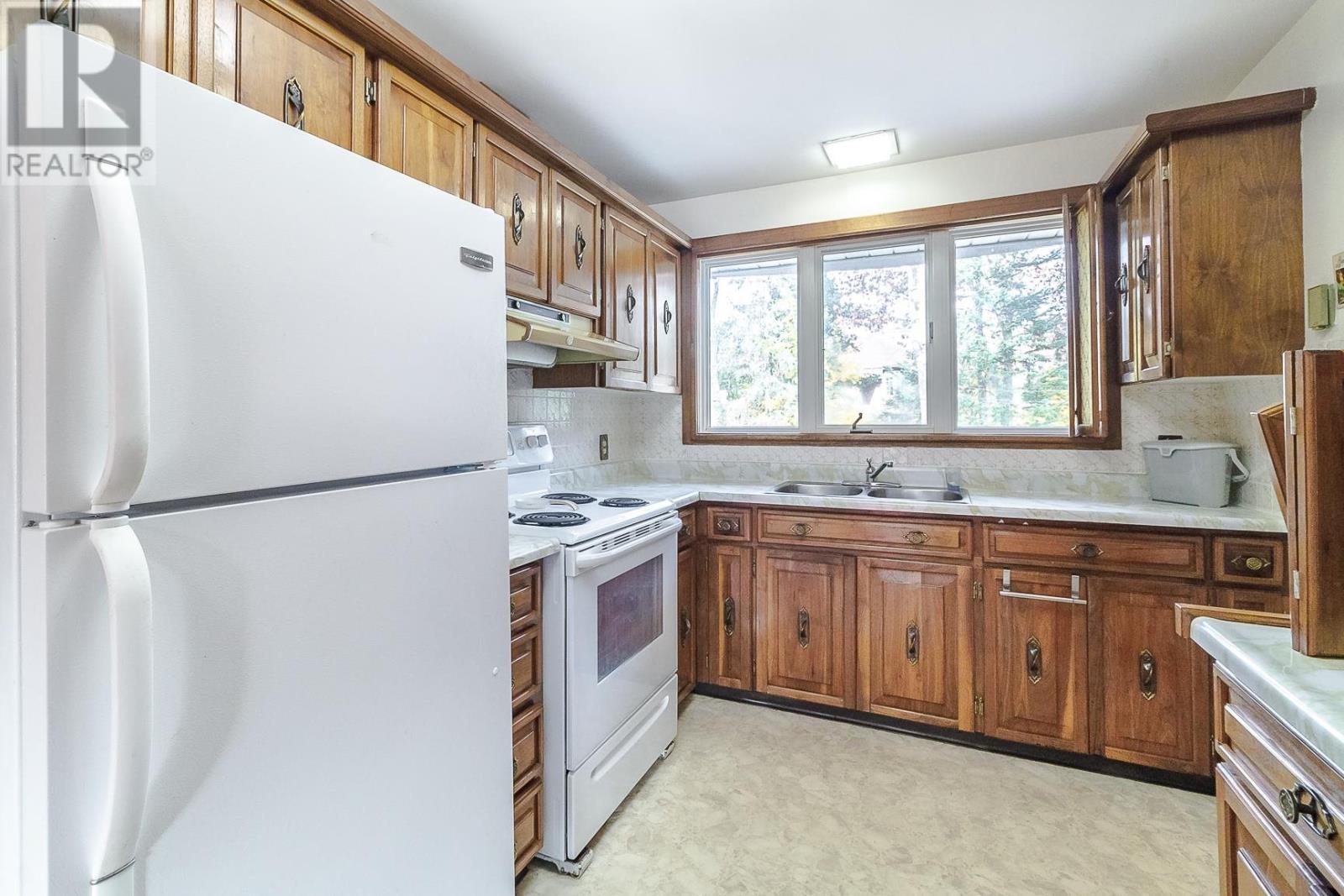 32 Ford Street, Sault Ste. Marie, Ontario  P6A 4N4 - Photo 16 - SM253167