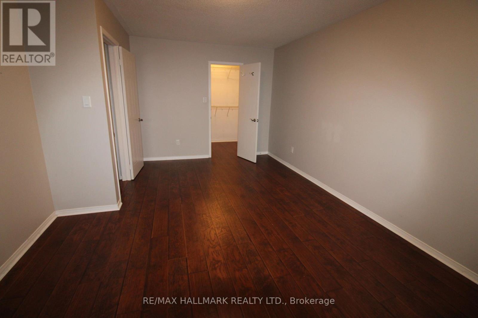 20 Brown Street, Barrie, Ontario  L4N 7V8 - Photo 14 - S12535714