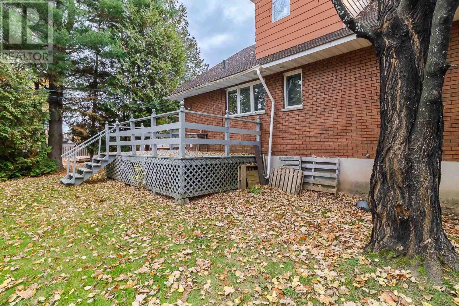 32 Ford Street, Sault Ste. Marie, Ontario  P6A 4N4 - Photo 48 - SM253167