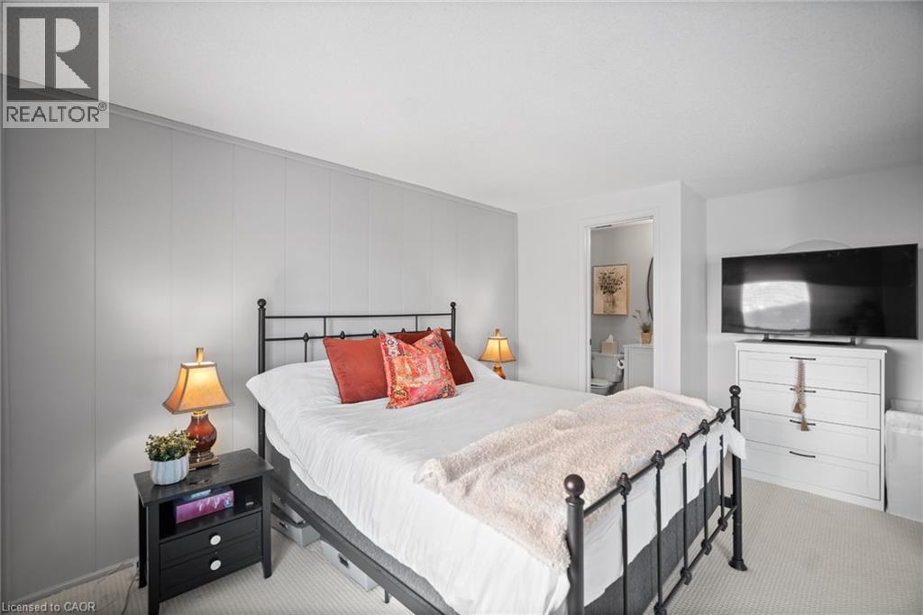 2058 Brant Street Unit# 3, Burlington, Ontario  L7P 3A6 - Photo 24 - 40775282