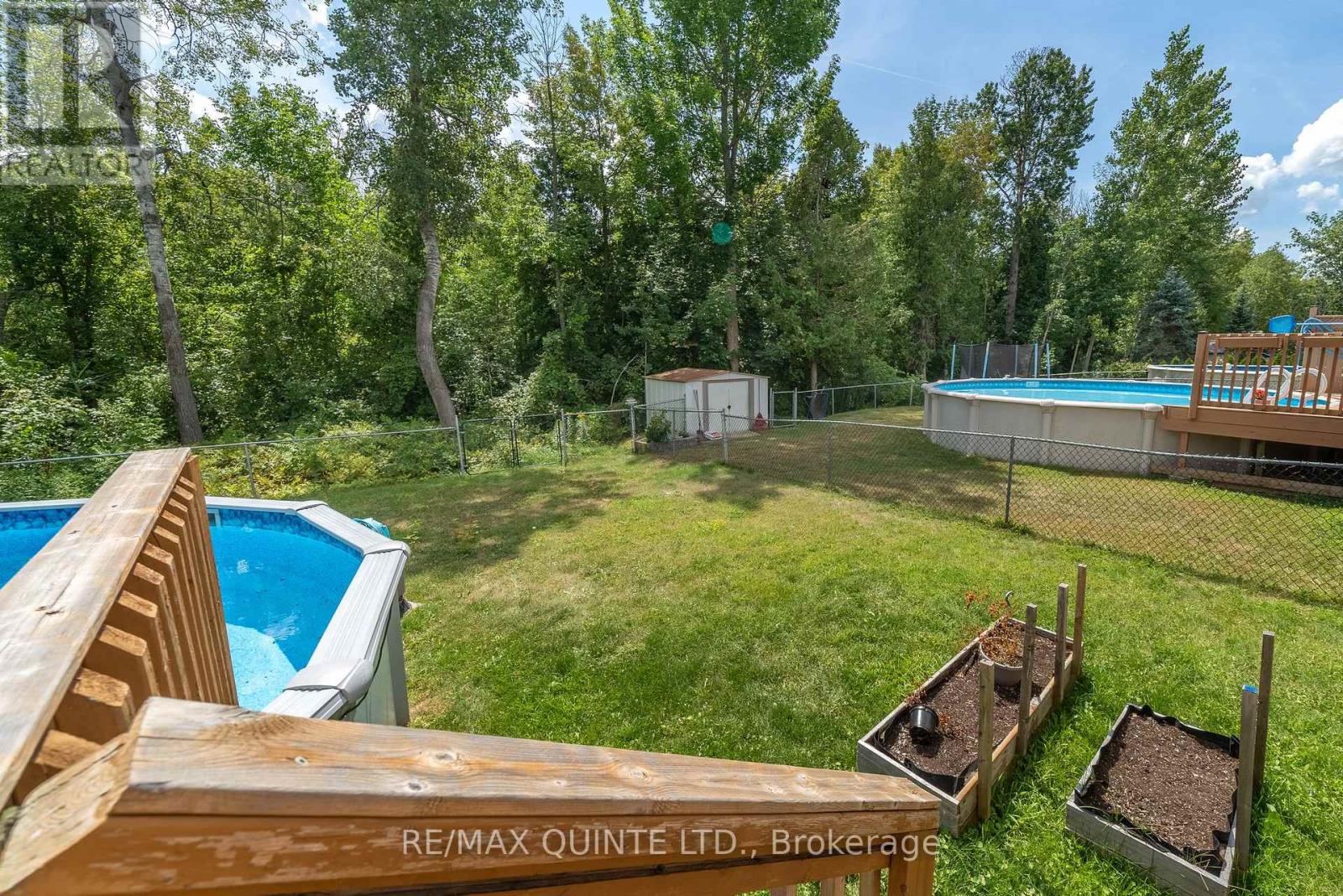 143 Nicholas Street, Quinte West, Ontario  K8V 6E8 - Photo 29 - X12535730