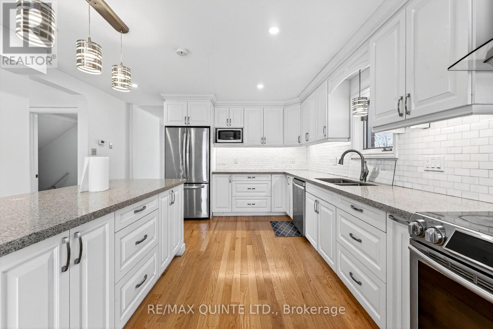 236 Palmer Road, Belleville, Ontario K8N 4Z2 - Photo 14 - X12535754