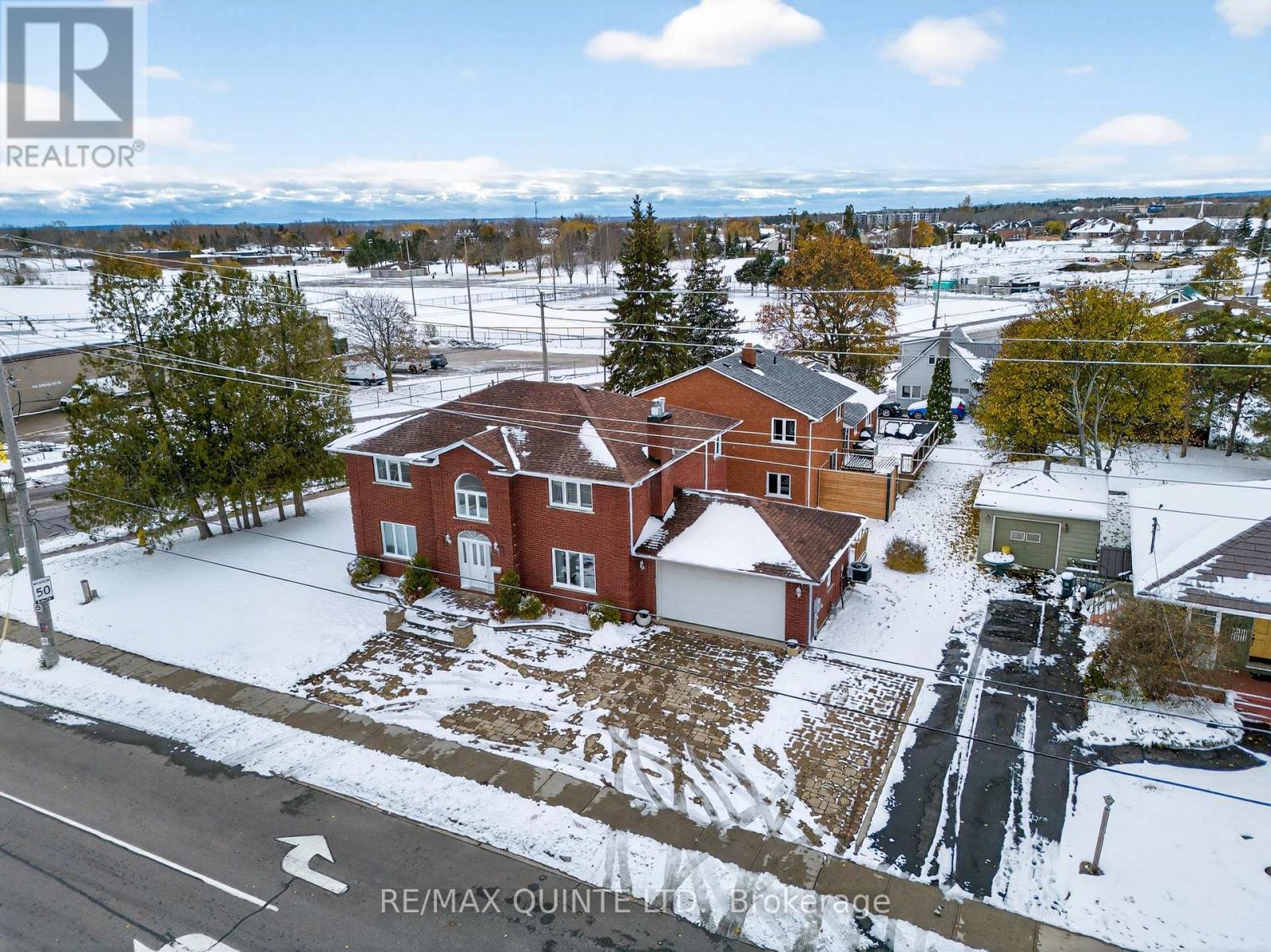 236 Palmer Road, Belleville, Ontario K8N 4Z2 - Photo 3 - X12535754