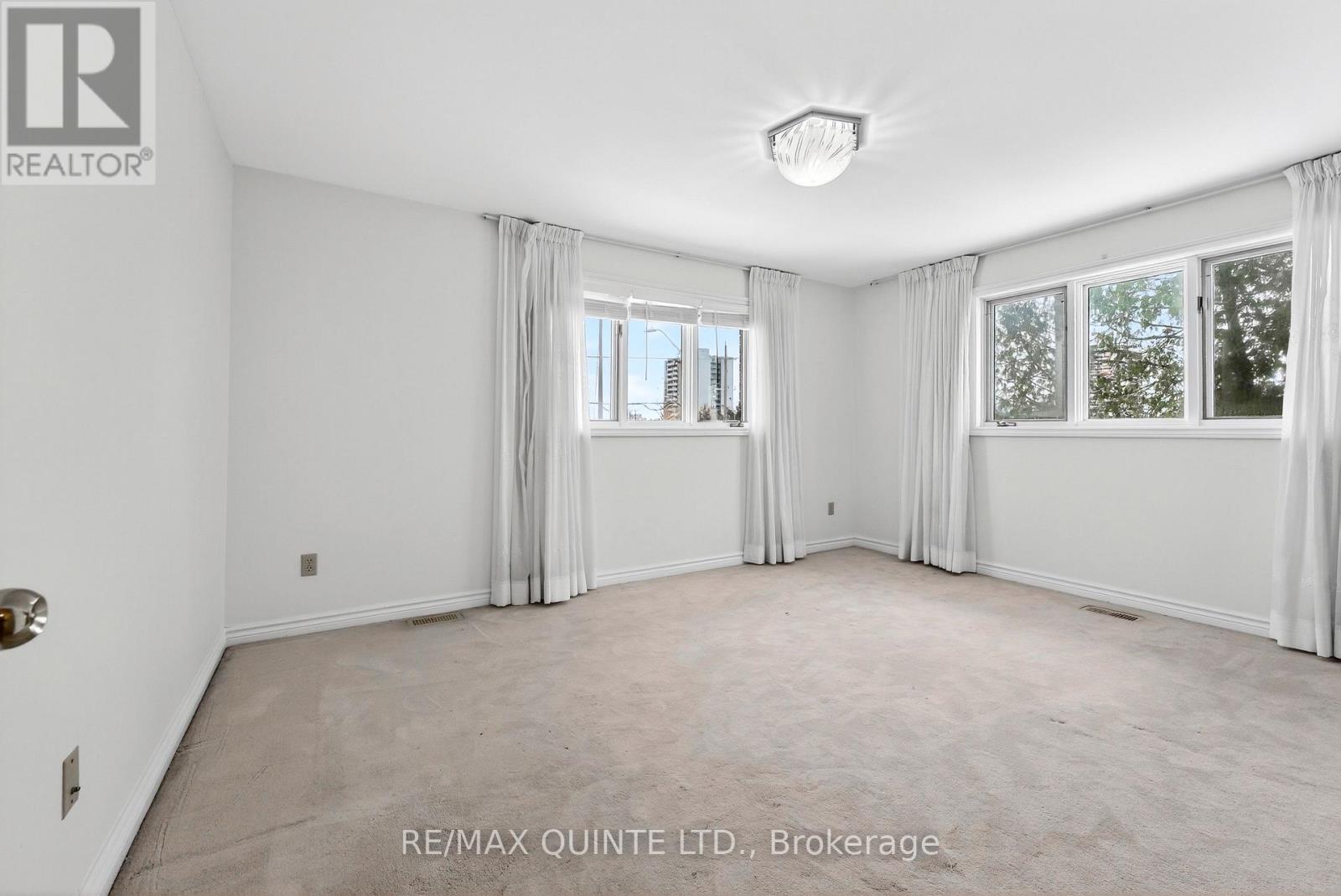 236 Palmer Road, Belleville, Ontario K8N 4Z2 - Photo 39 - X12535754