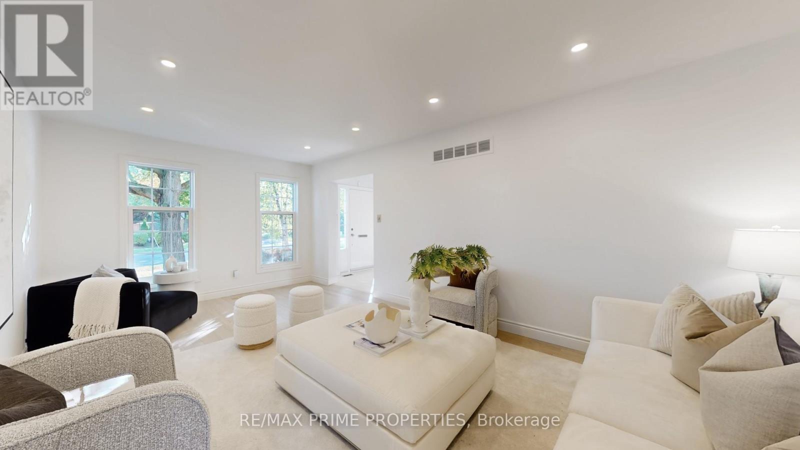 3064 Council Ring Road, Mississauga, Ontario  L5L 1N8 - Photo 10 - W12535706