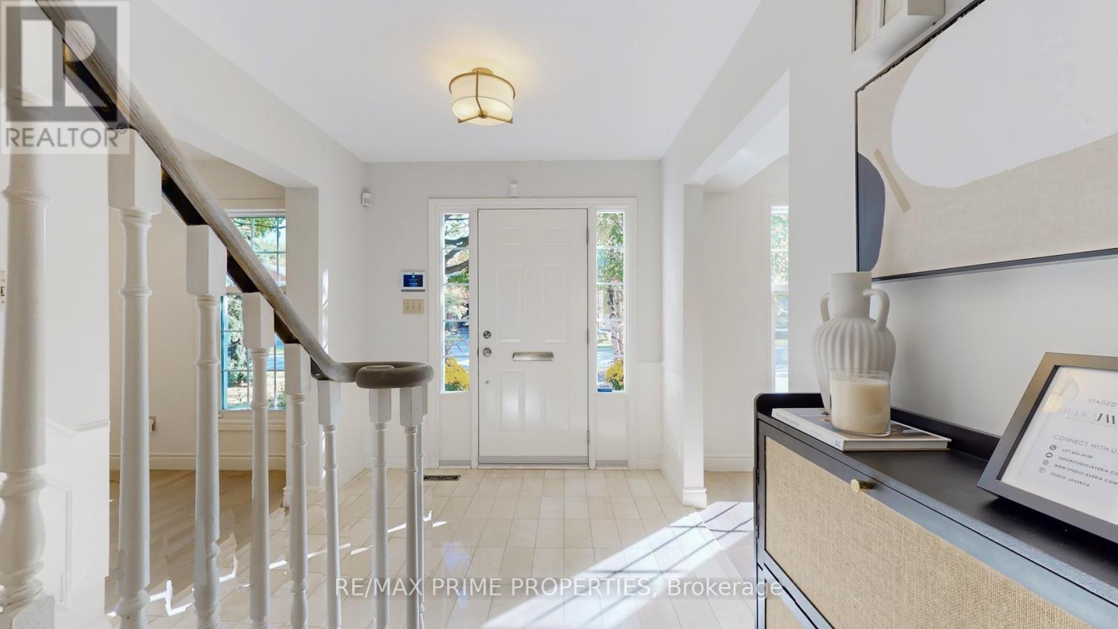 3064 Council Ring Road, Mississauga, Ontario  L5L 1N8 - Photo 3 - W12535706