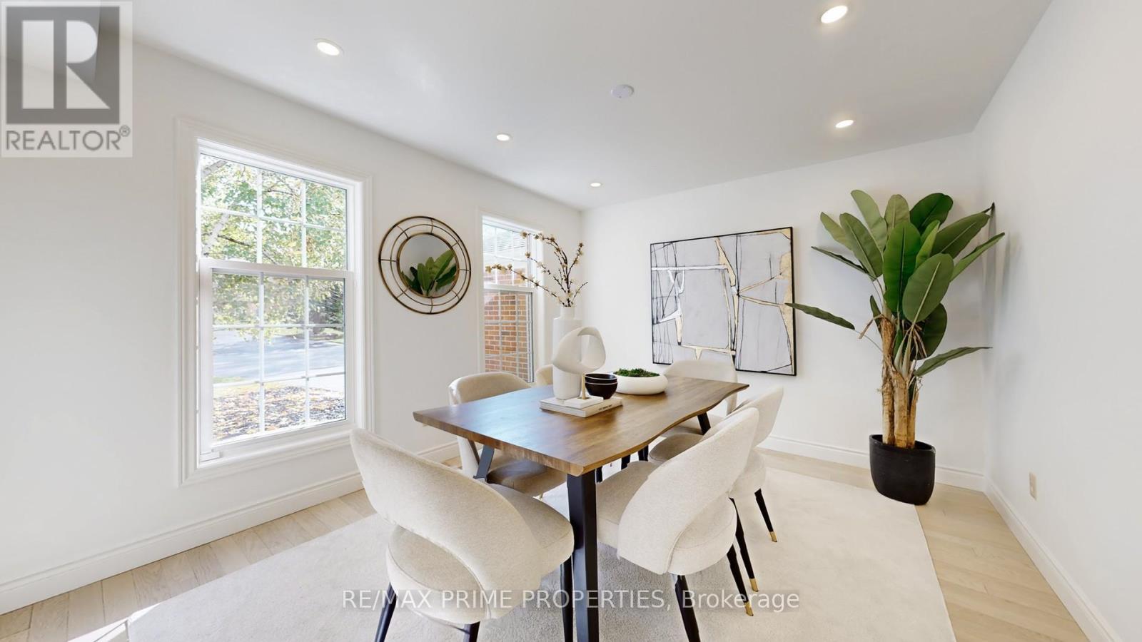 3064 Council Ring Road, Mississauga, Ontario  L5L 1N8 - Photo 4 - W12535706