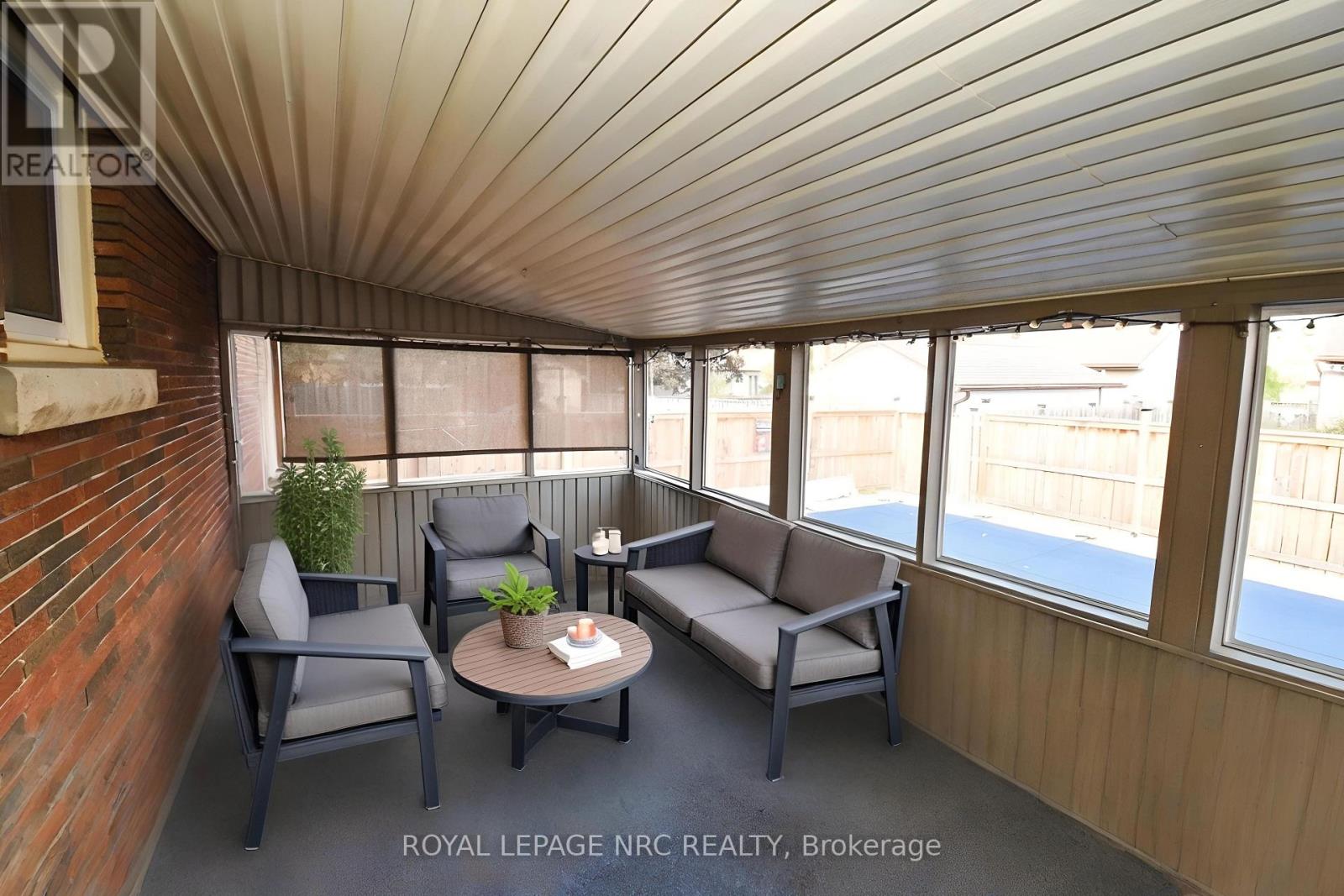 11 Grosvenor Street, St. Catharines, Ontario  L2M 3E9 - Photo 23 - X12535732