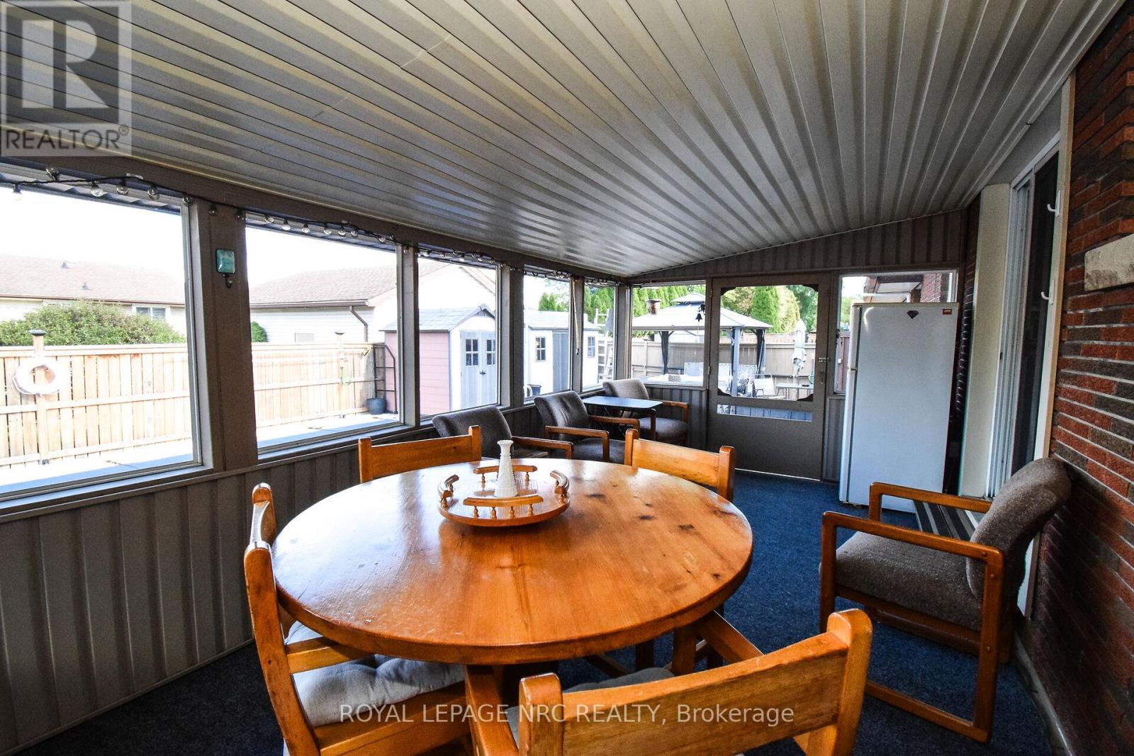 11 Grosvenor Street, St. Catharines, Ontario  L2M 3E9 - Photo 24 - X12535732