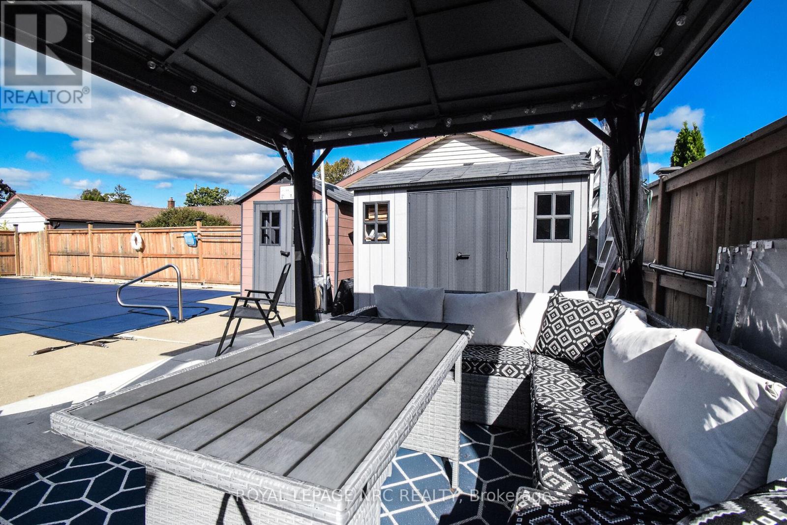 11 Grosvenor Street, St. Catharines, Ontario  L2M 3E9 - Photo 49 - X12535732