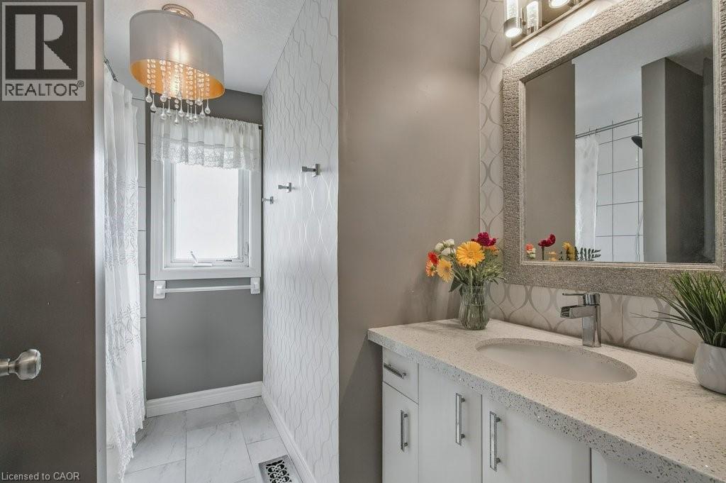 19 Apple Ridge Drive, Kitchener, Ontario  N2P 2S2 - Photo 32 - 40787489