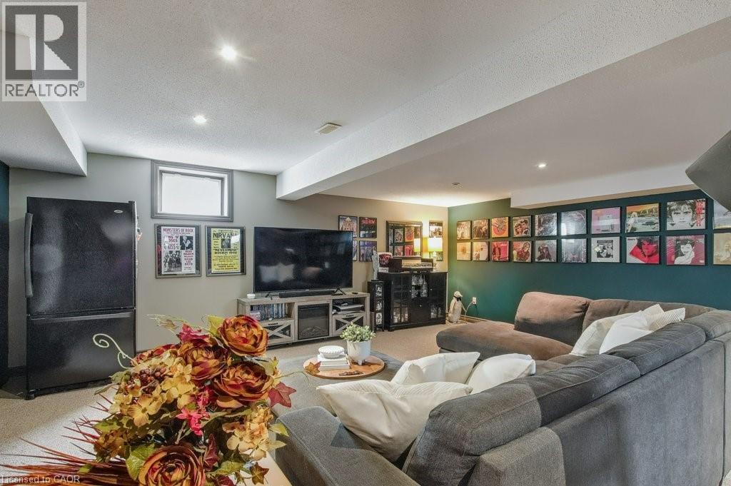 19 Apple Ridge Drive, Kitchener, Ontario  N2P 2S2 - Photo 41 - 40787489