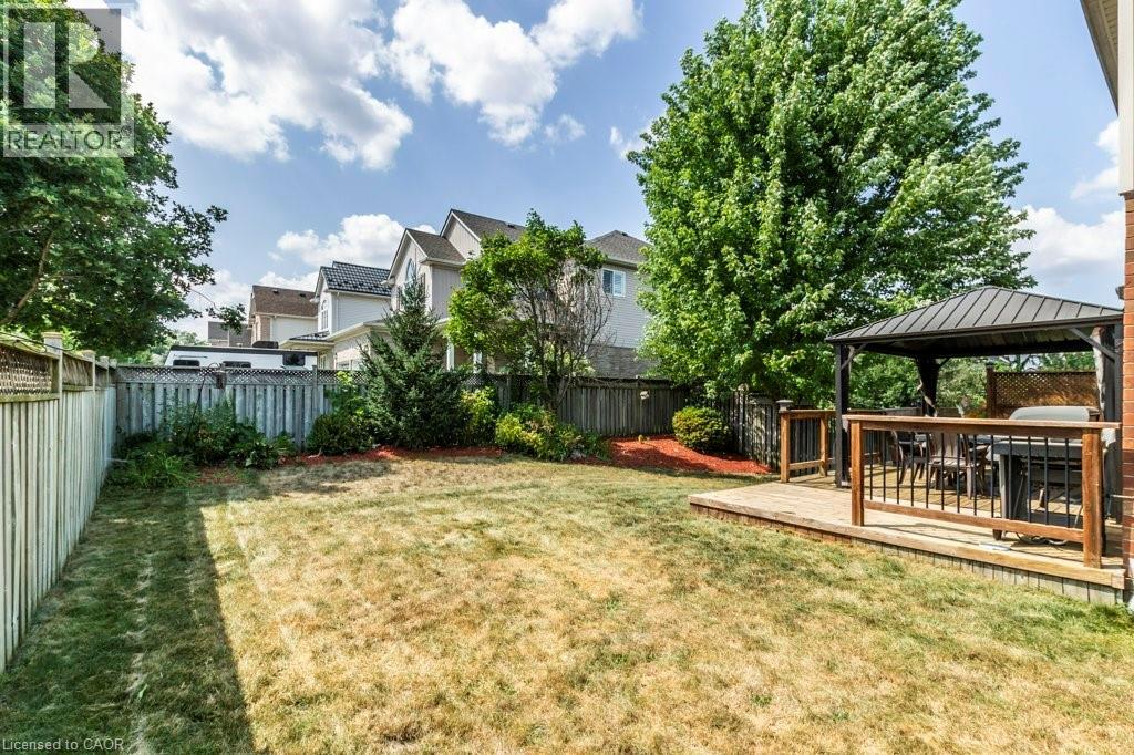 19 Apple Ridge Drive, Kitchener, Ontario  N2P 2S2 - Photo 44 - 40787489