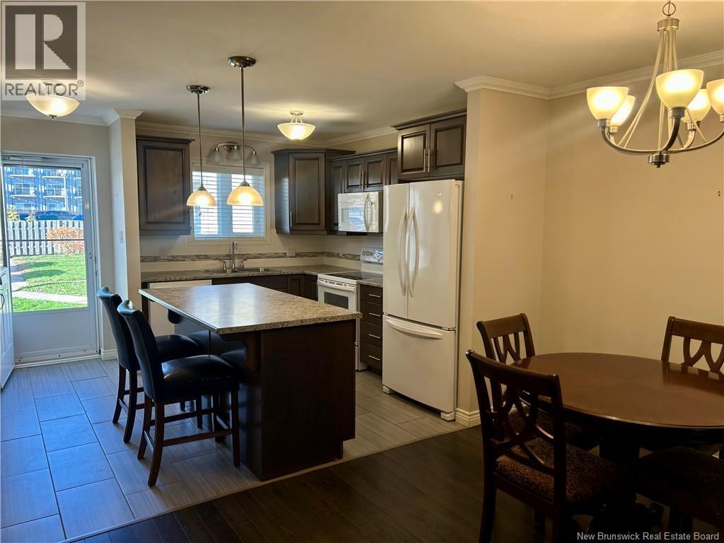 331 Mclaughlin Drive Unit# 8, Moncton, New Brunswick  E1A 4R3 - Photo 3 - NB129987