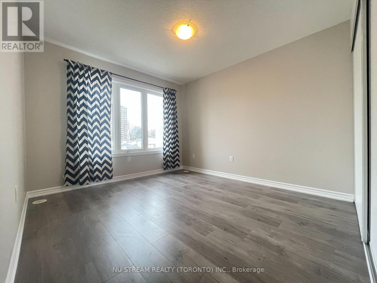 67 Antibes Drive, Toronto, Ontario  M2R 0A4 - Photo 10 - C12535722