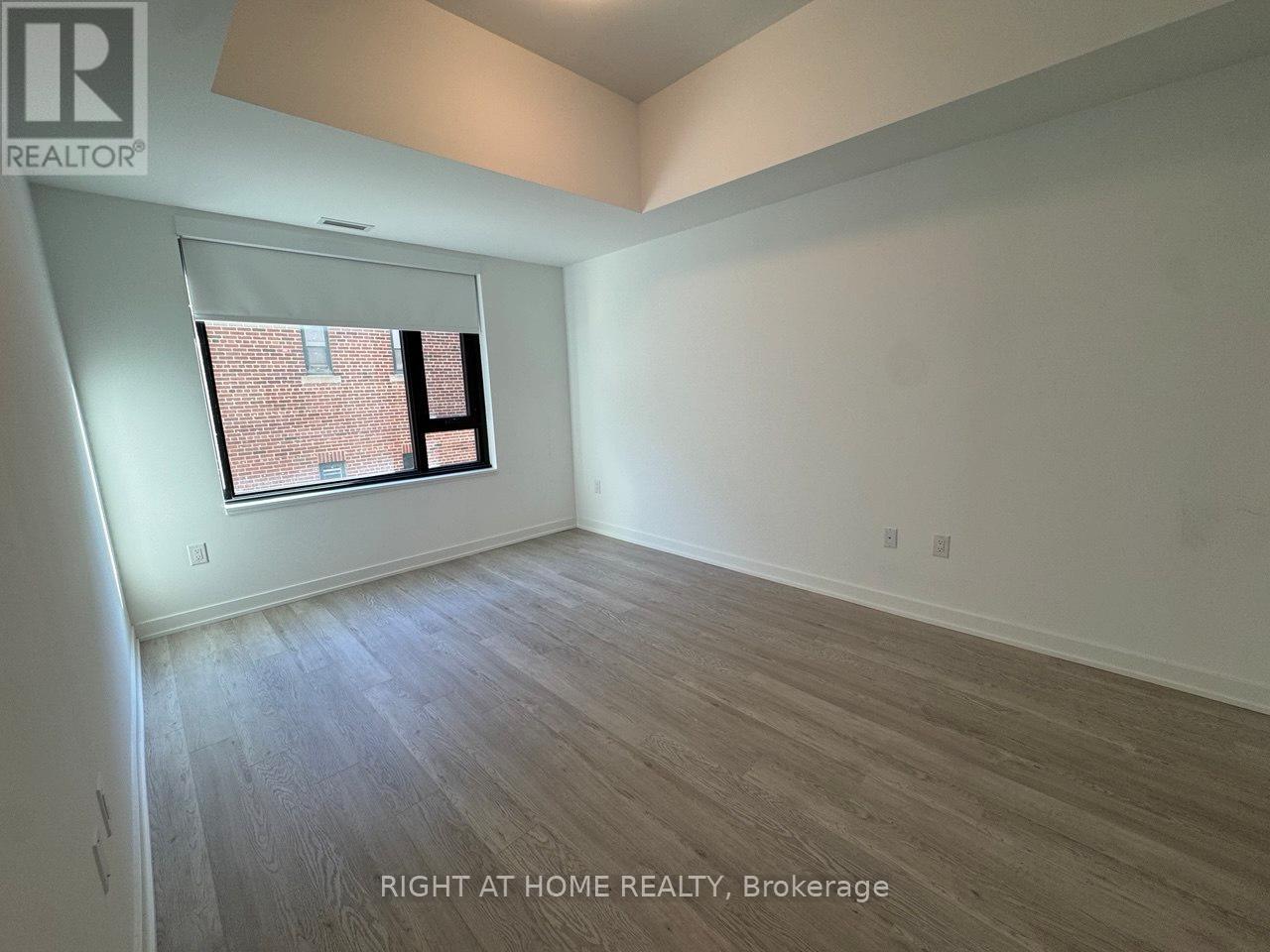 201 - 3 Strathgowan Avenue, Toronto, Ontario  M4N 1B8 - Photo 11 - C12535728