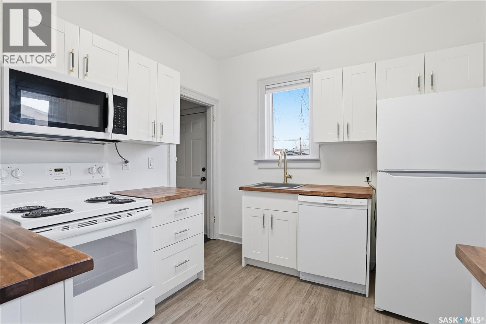 830 D Avenue N, Saskatoon, Saskatchewan  S7L 1N2 - Photo 12 - SK023751