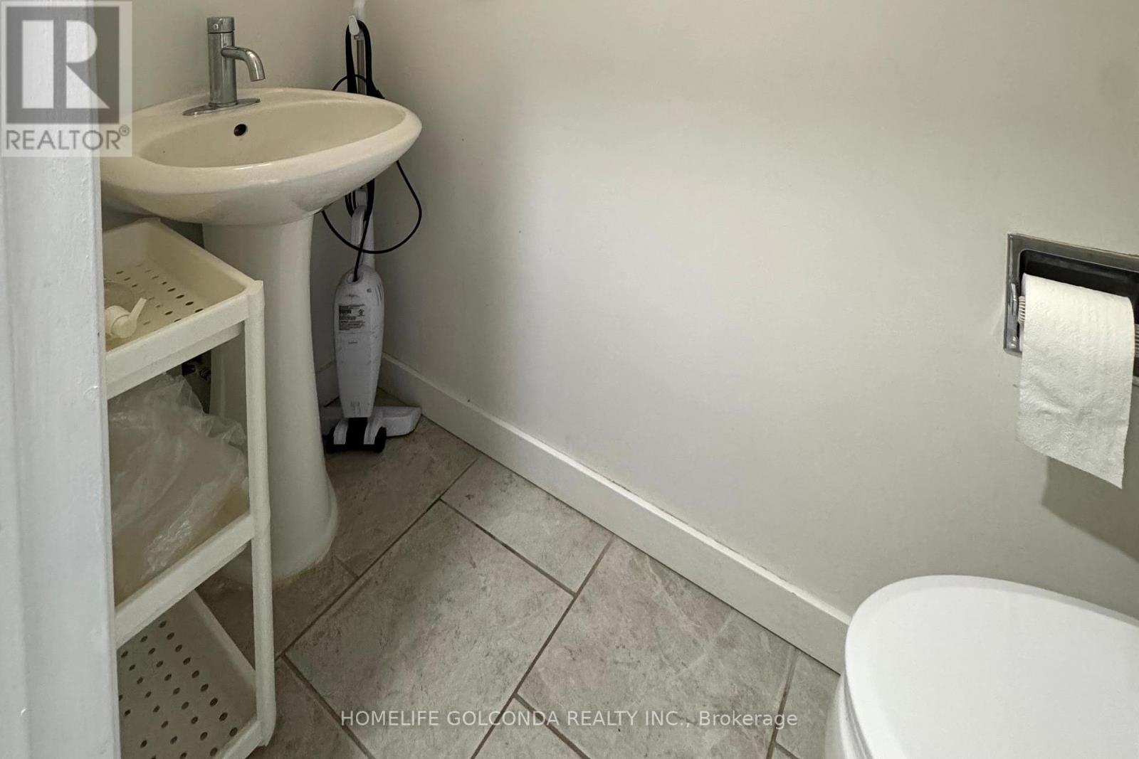 50 Prosperity Pathway, Toronto, Ontario  M1B 4H1 - Photo 9 - E12535758