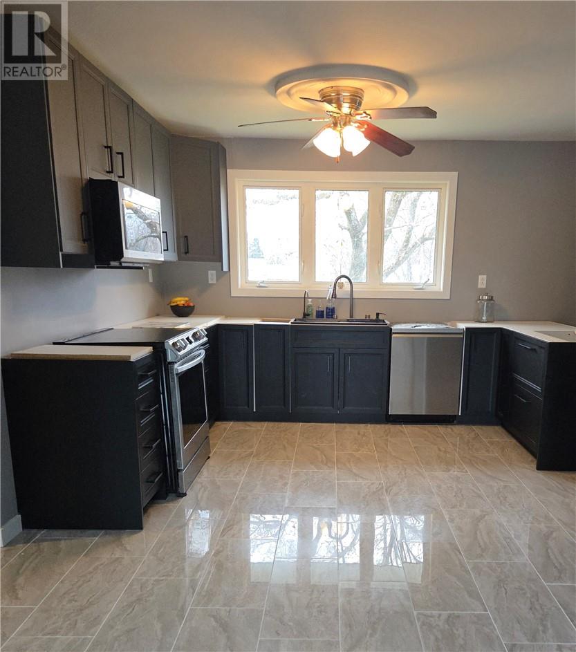 4436 Hector Crescent, Hanmer, Ontario P3P 1B6 - Photo 6 - 2125613