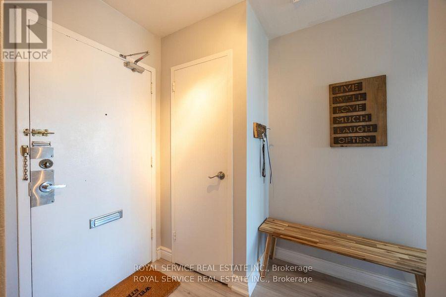 1008 - 10 Parkway Forest Drive, Toronto, Ontario  M2J 1L3 - Photo 15 - C12535782