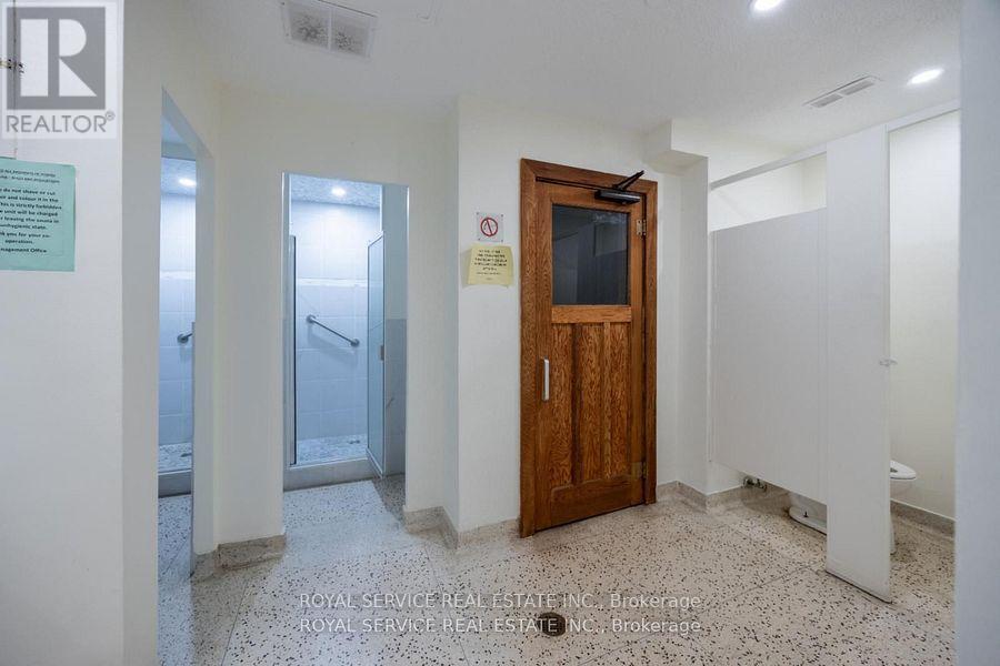 1008 - 10 Parkway Forest Drive, Toronto, Ontario  M2J 1L3 - Photo 7 - C12535782