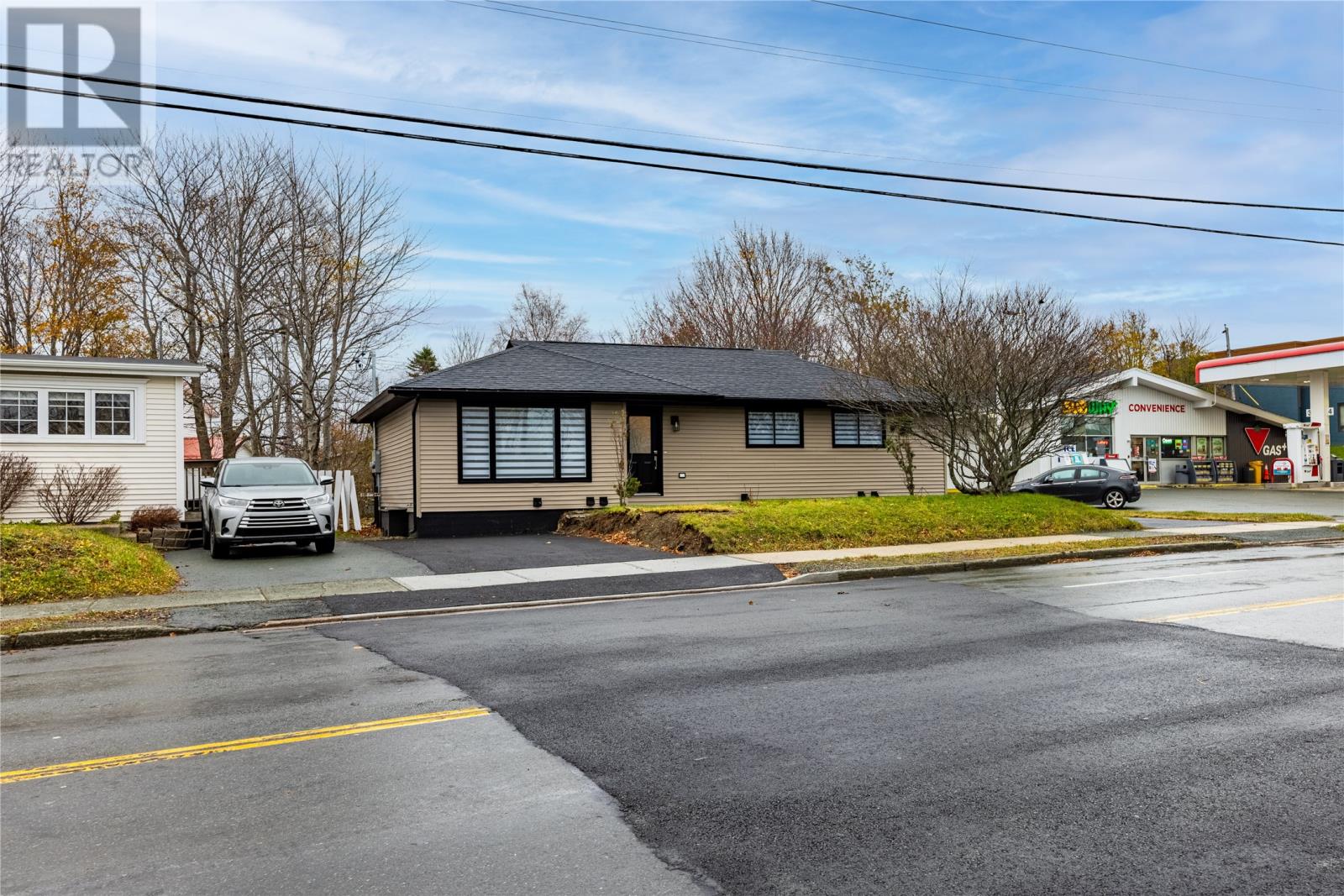 50 Torbay Road, St. John's, Newfoundland & Labrador   - Photo 1 - 1292189